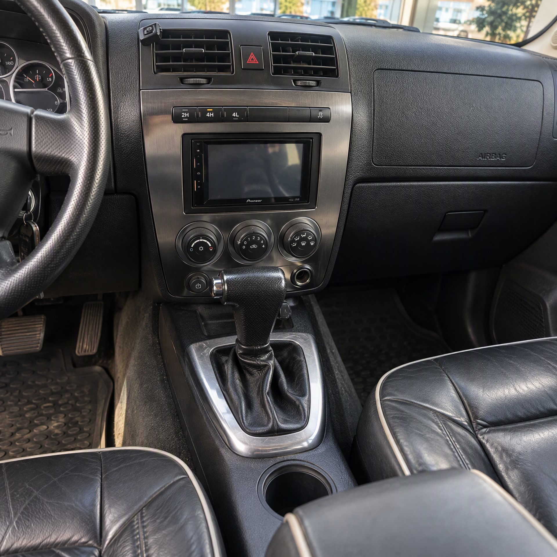HUMMER 3.7 AWD ALLRAD-image-15