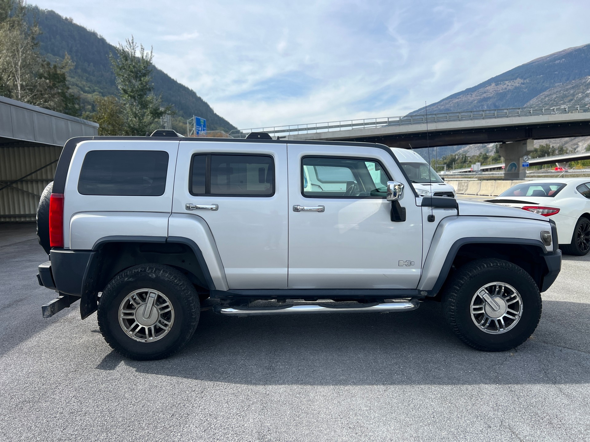 HUMMER 3.7 AWD ALLRAD-image-5