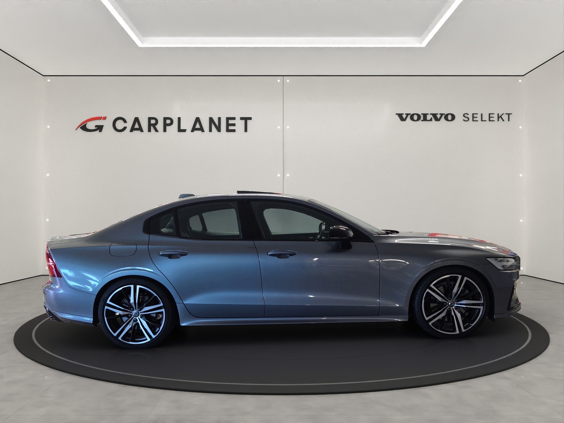 VOLVO S60 2.0 T6 R-Design AWD-image-2