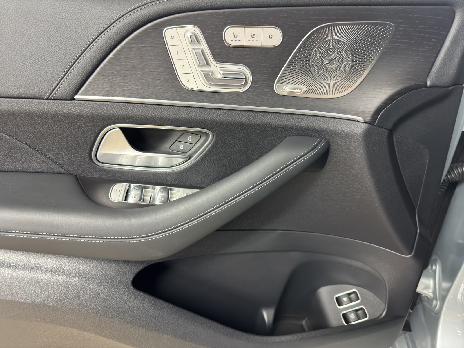 MERCEDES-BENZ GLE 53 AMG Hybrid 4Matic+-image-12