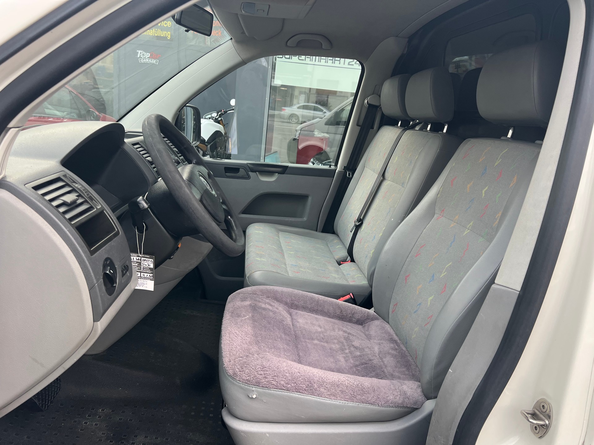 VW T5 2.5 TDI PD Langversion Automat-image-11