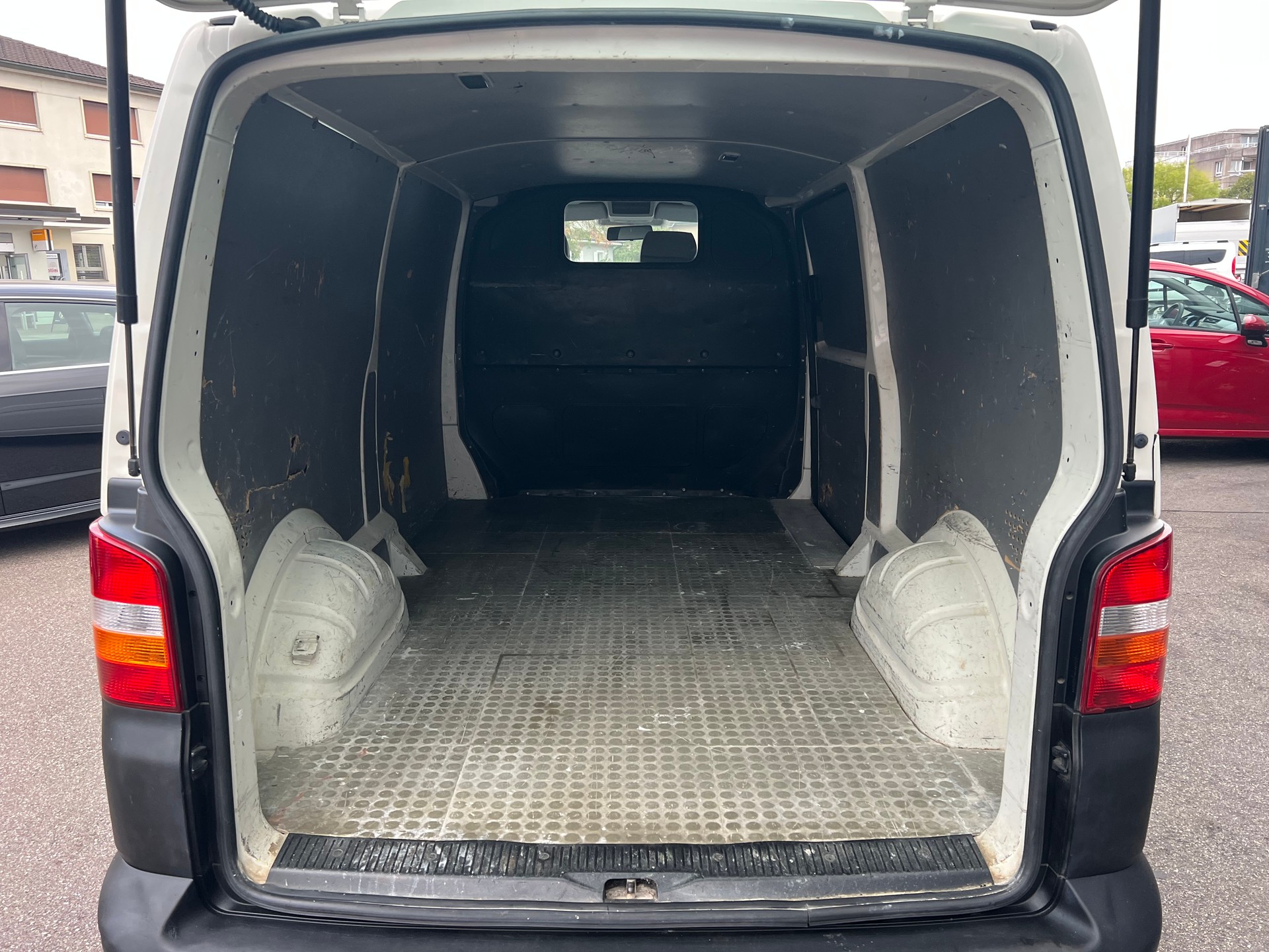 VW T5 2.5 TDI PD Langversion Automat-image-5