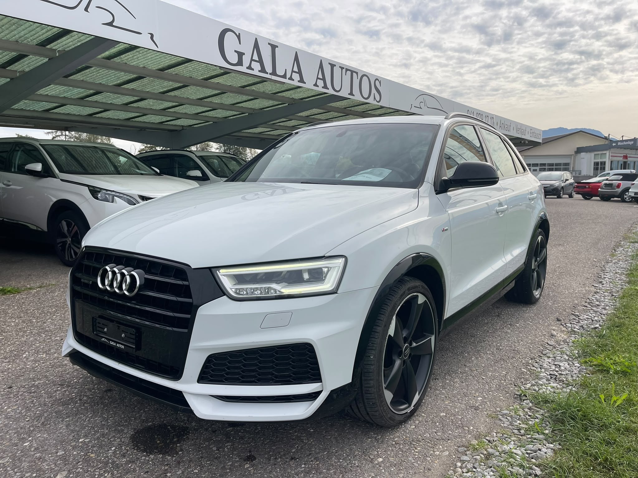 Car photo