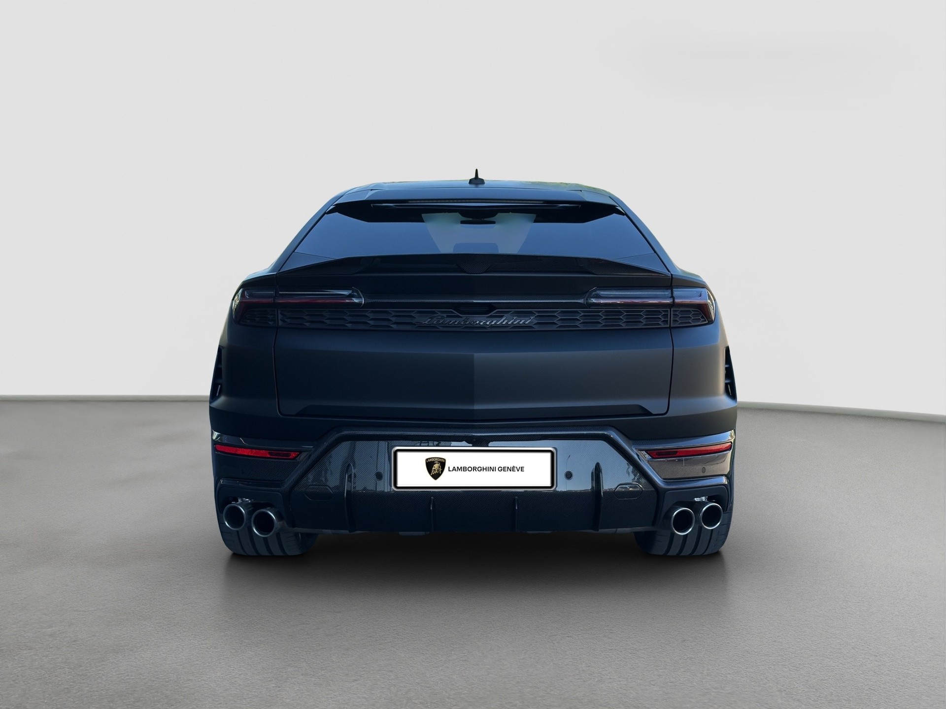 LAMBORGHINI Urus SE-image-2