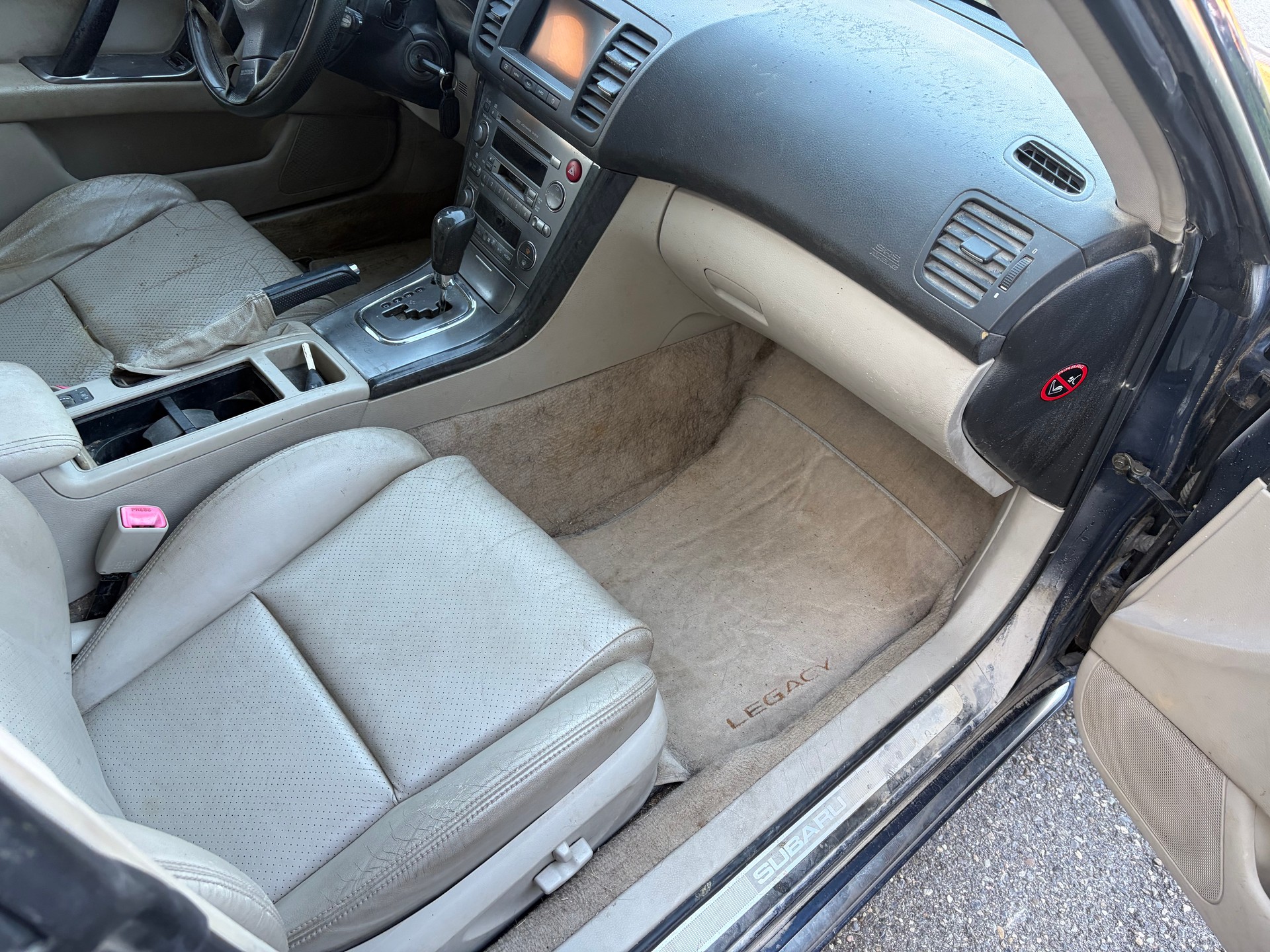 SUBARU Legacy 3.0R AWD Executive Automatic-image-12