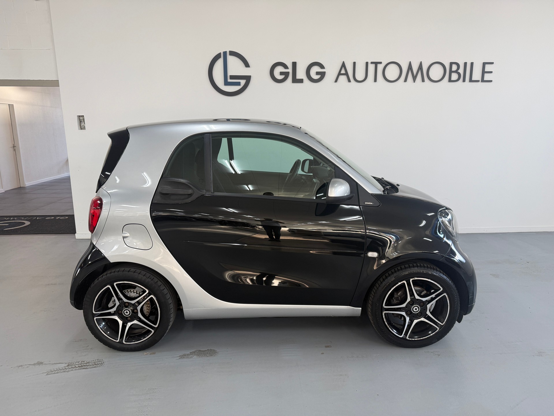 SMART fortwo passion twinmatic-image-4