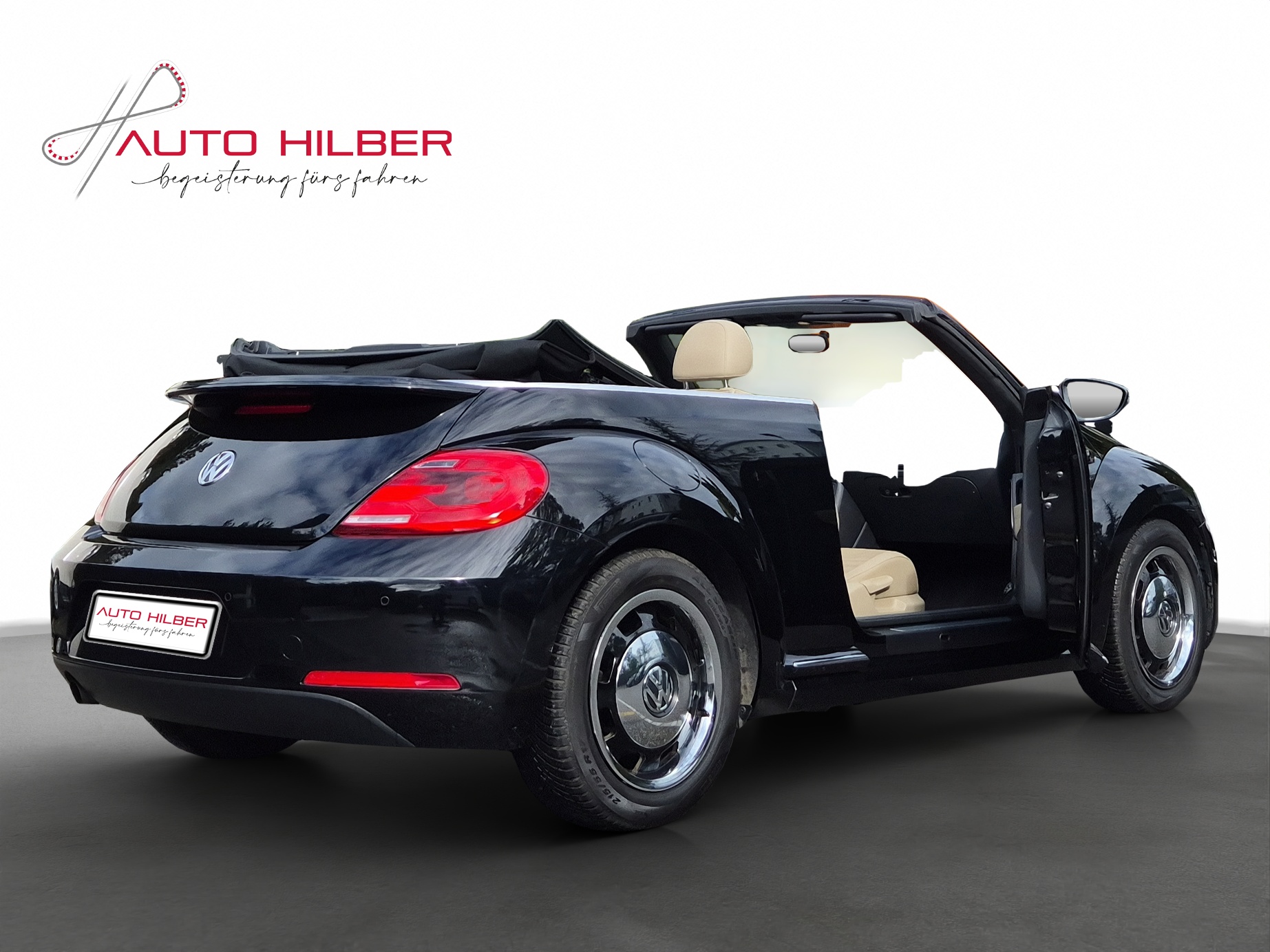 VW Beetle Cabrio 1.2 TSI Design DSG-image-6