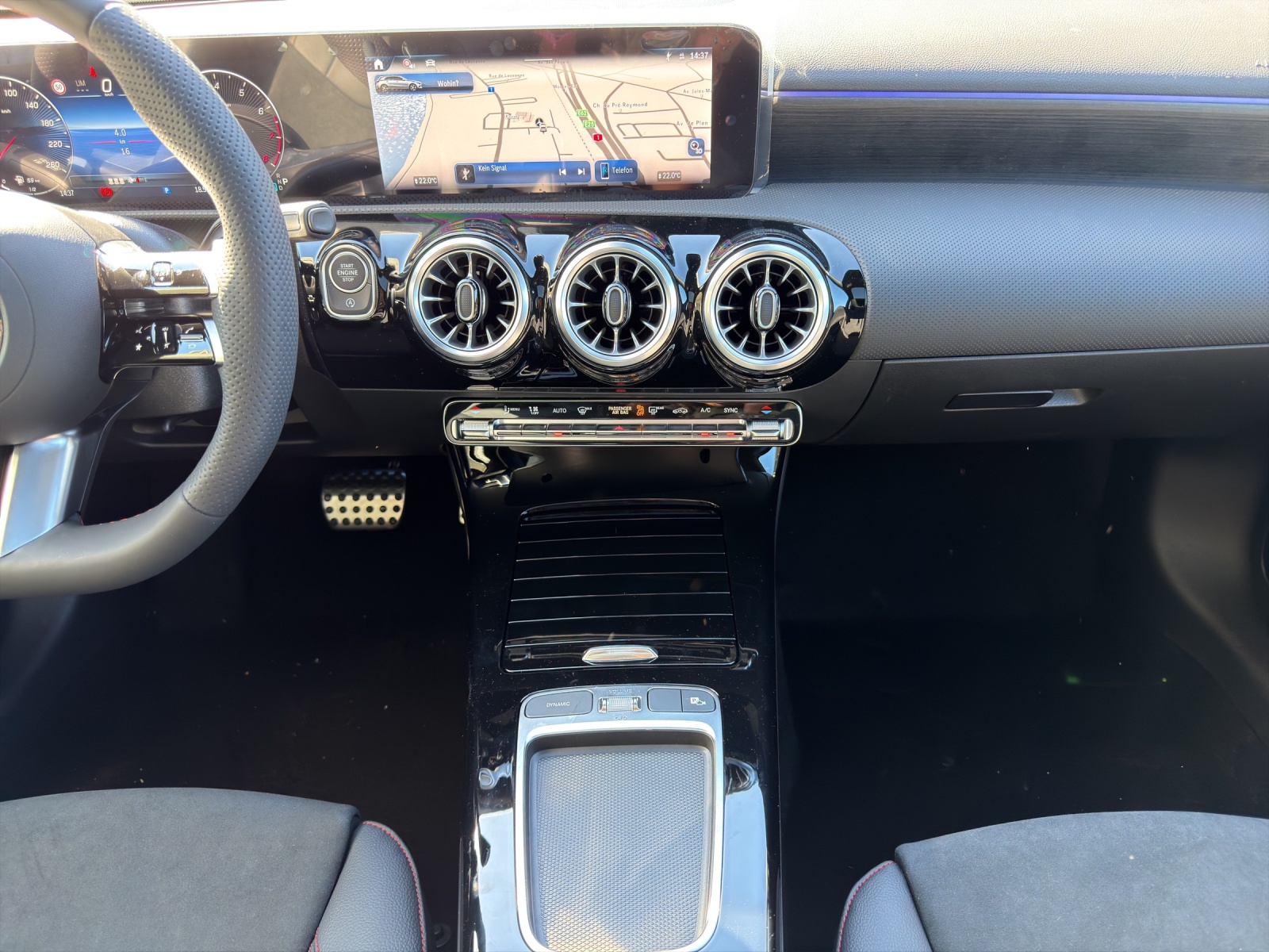MERCEDES-BENZ A 250 4Matic 8G-DCT-image-12