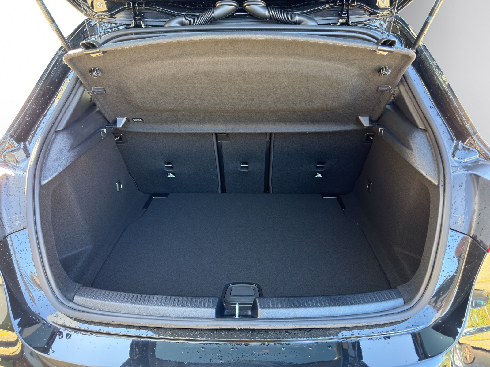 MERCEDES-BENZ A 250 4Matic 8G-DCT-image-5