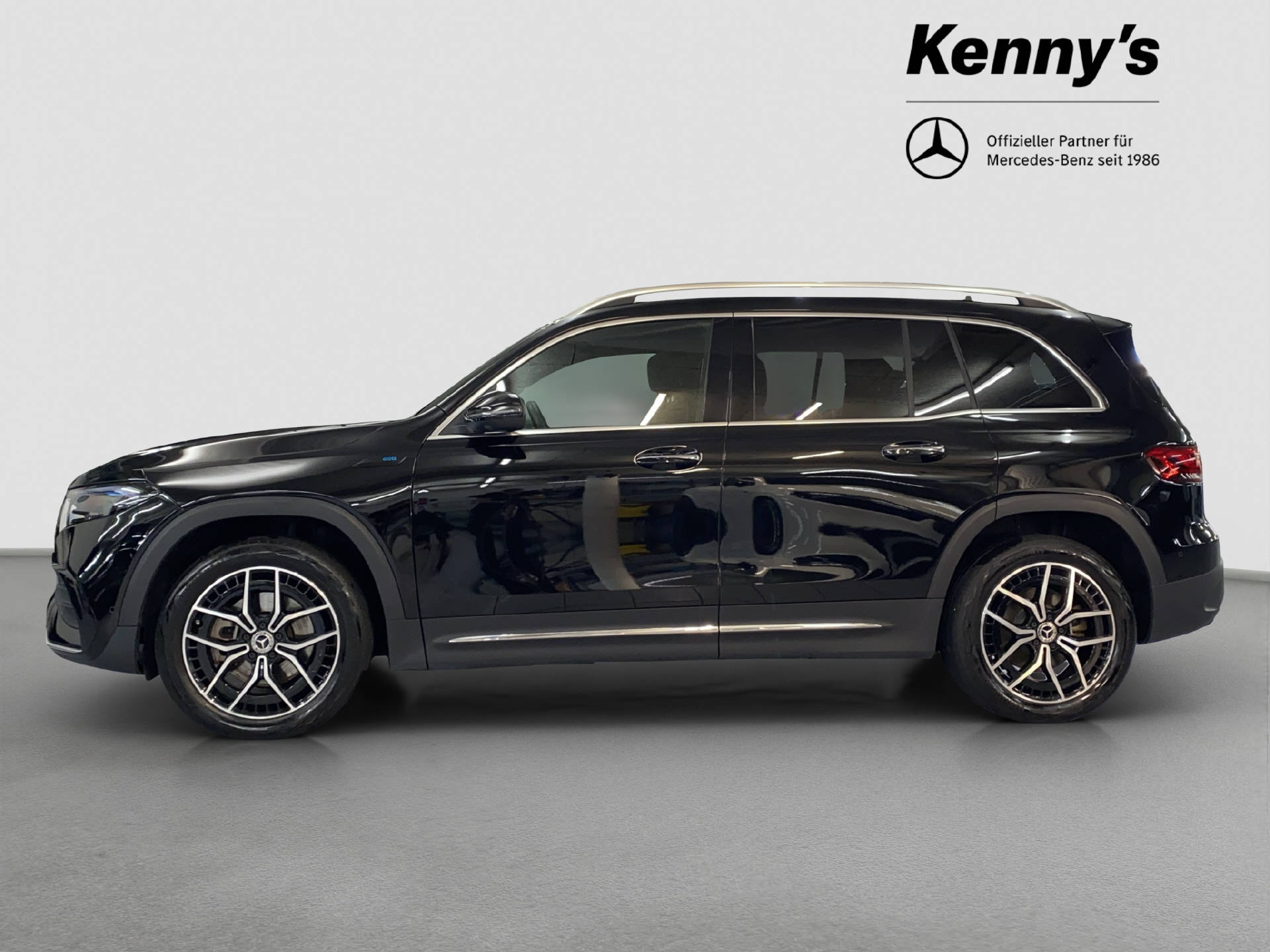 MERCEDES-BENZ EQB 350 AMG Line 4MATIC-image-2