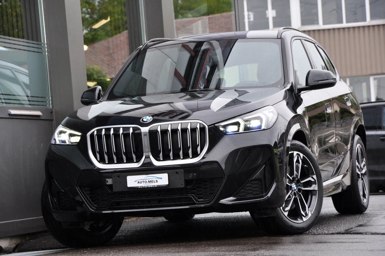 BMW X1 xDrive 23i 48V M Sport Pro-image-0