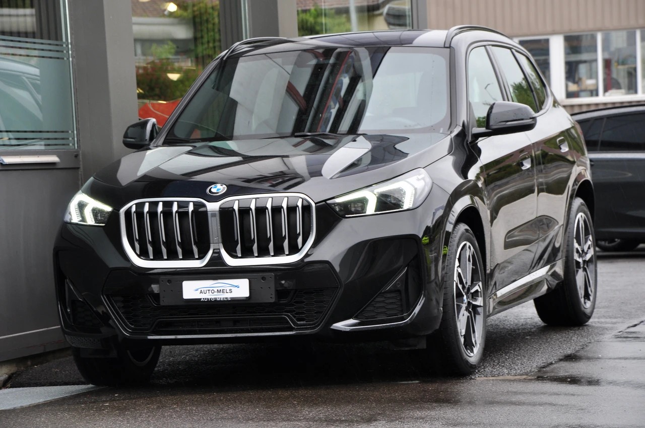 BMW X1 xDrive 23i 48V M Sport Pro-image-4