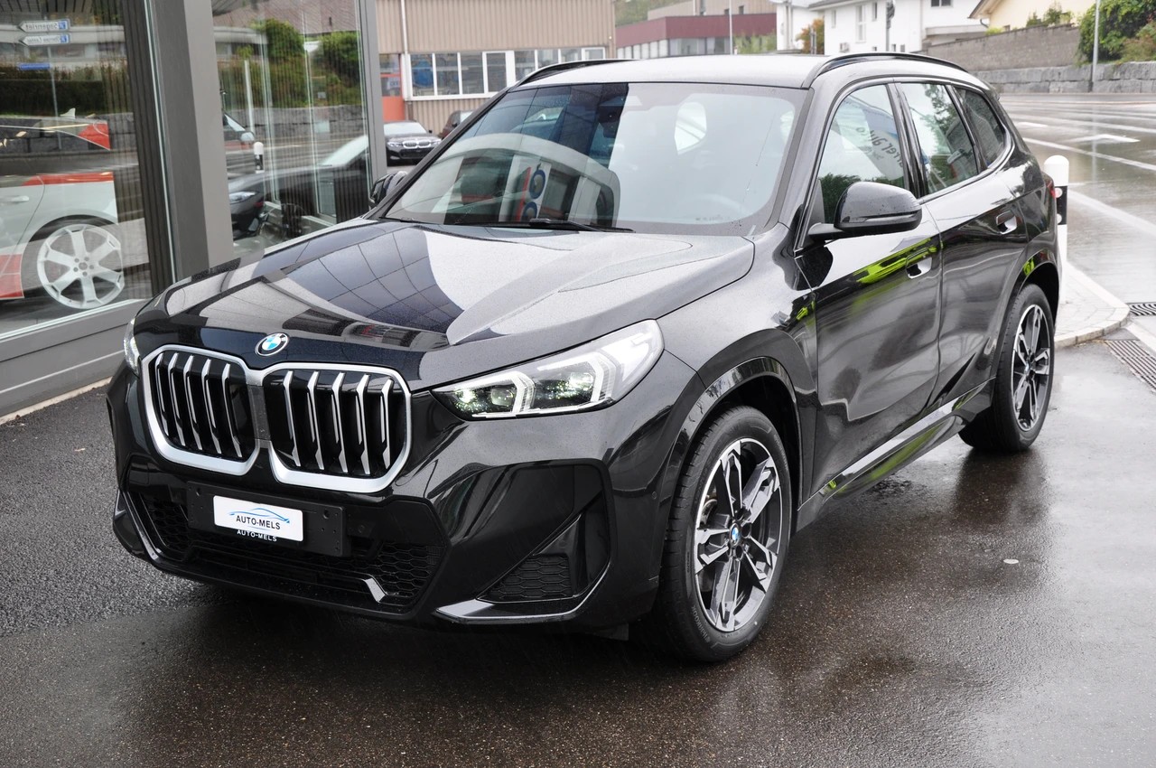 BMW X1 xDrive 23i 48V M Sport Pro-image-11