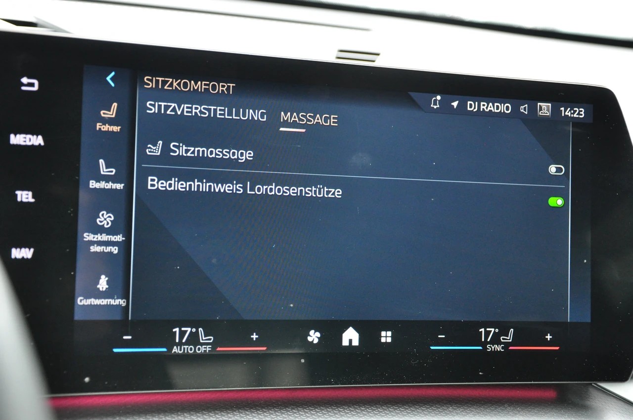 BMW X1 xDrive 23i 48V M Sport Pro-image-18