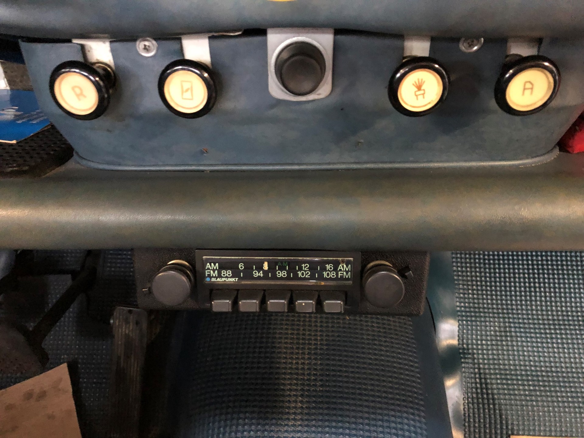FIAT 1100 Special-image-12