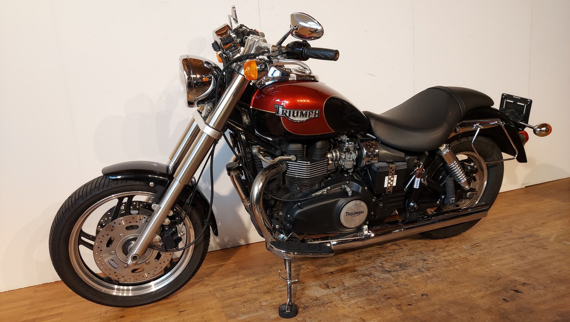 TRIUMPH Speedmaster 900-showroom-element-3