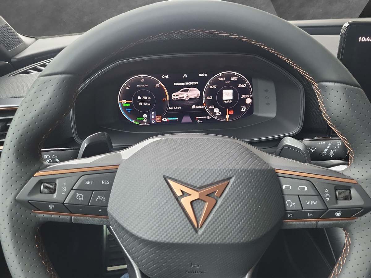 CUPRA Leon ST 1.4 eHybrid DSG Inicio-image-4