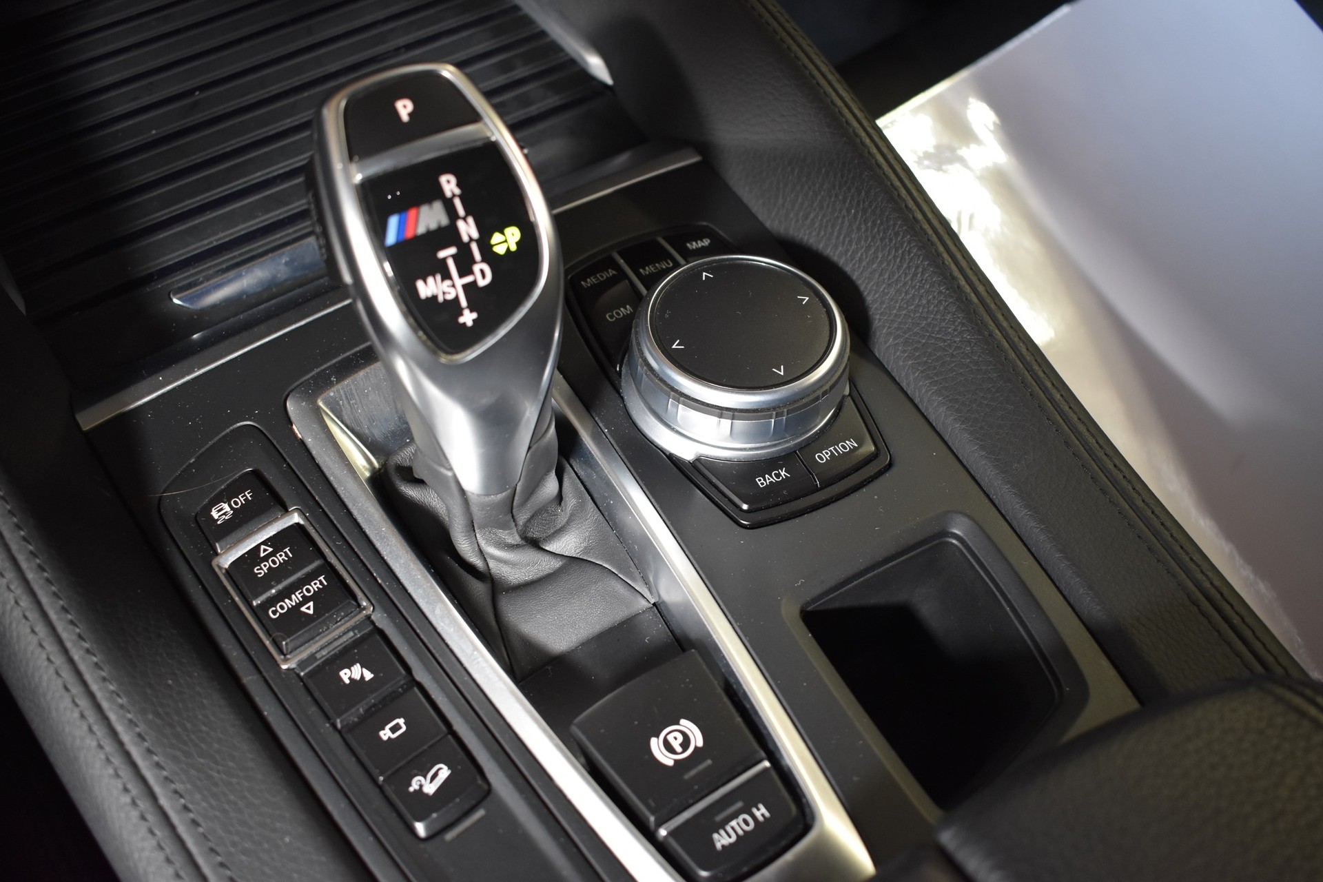 BMW X6 M50d Steptronic-image-22