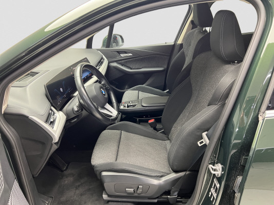 BMW 218d Active Tourer DKG-image-8
