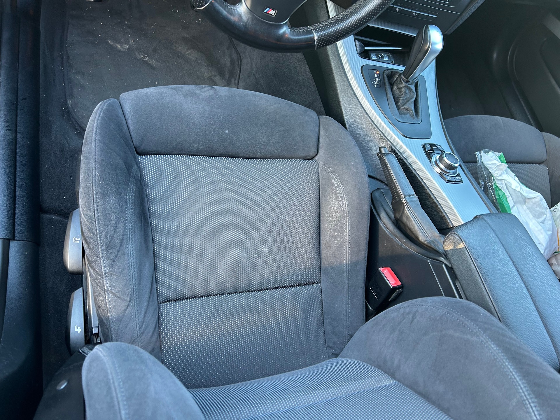BMW 325i xDrive Touring Steptronic-image-9
