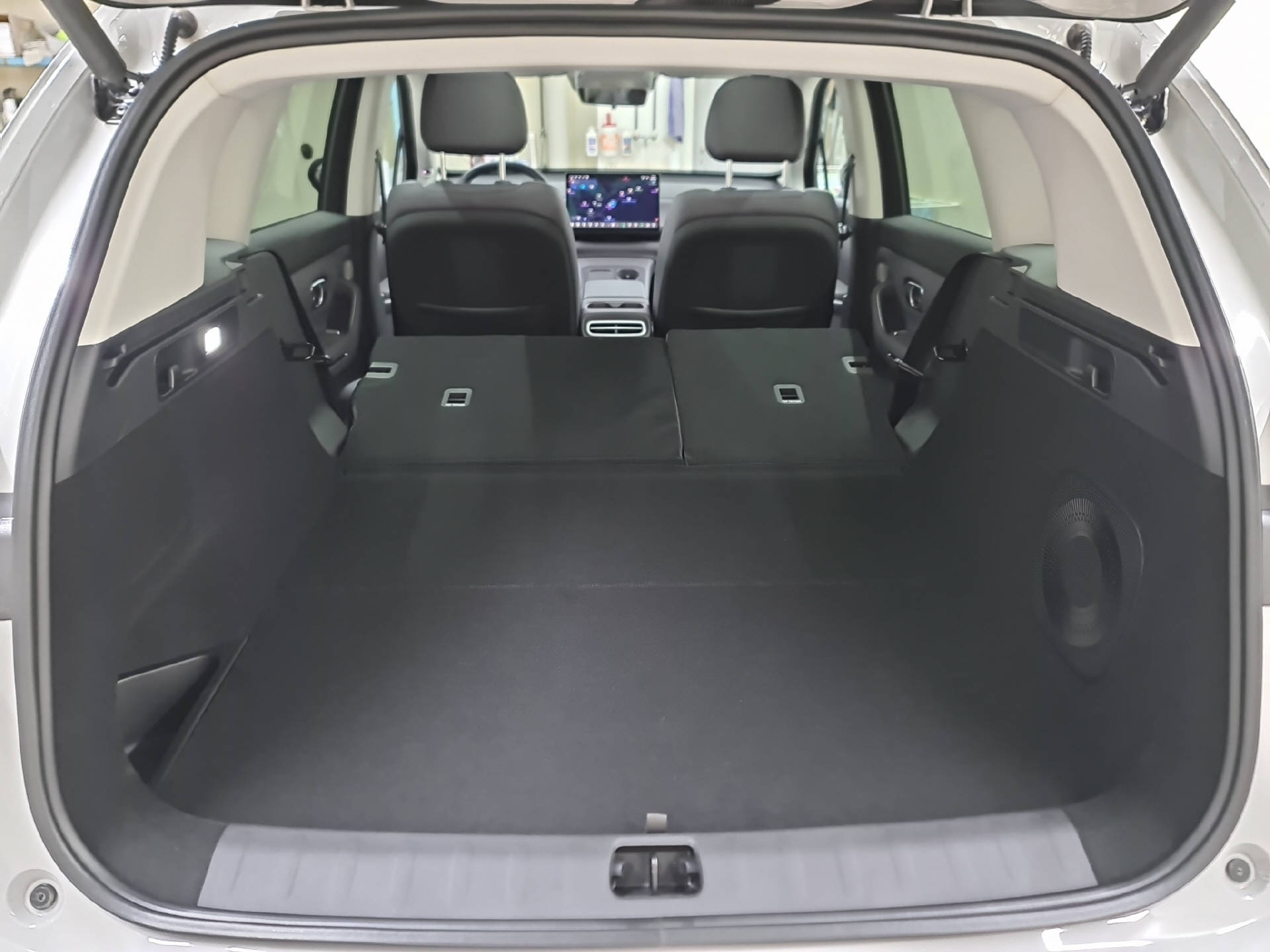 LEAPMOTOR C10 EV-image-10