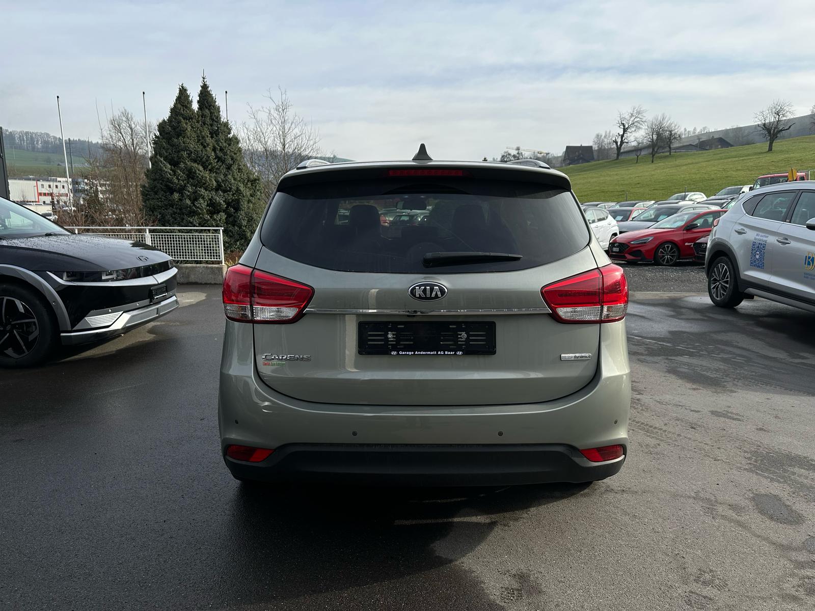KIA Carens 1.7 CRDi Swiss Eco Edition DCT-image-7