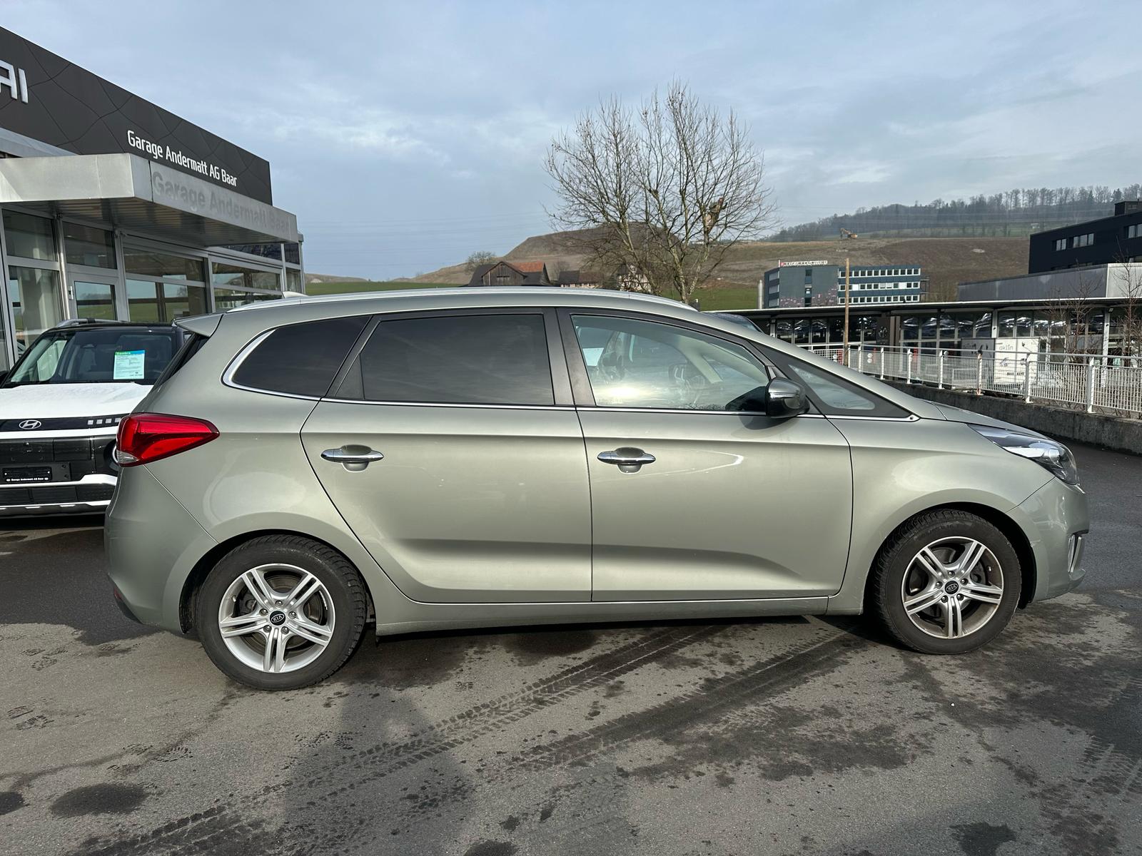 KIA Carens 1.7 CRDi Swiss Eco Edition DCT-showroom-element-3