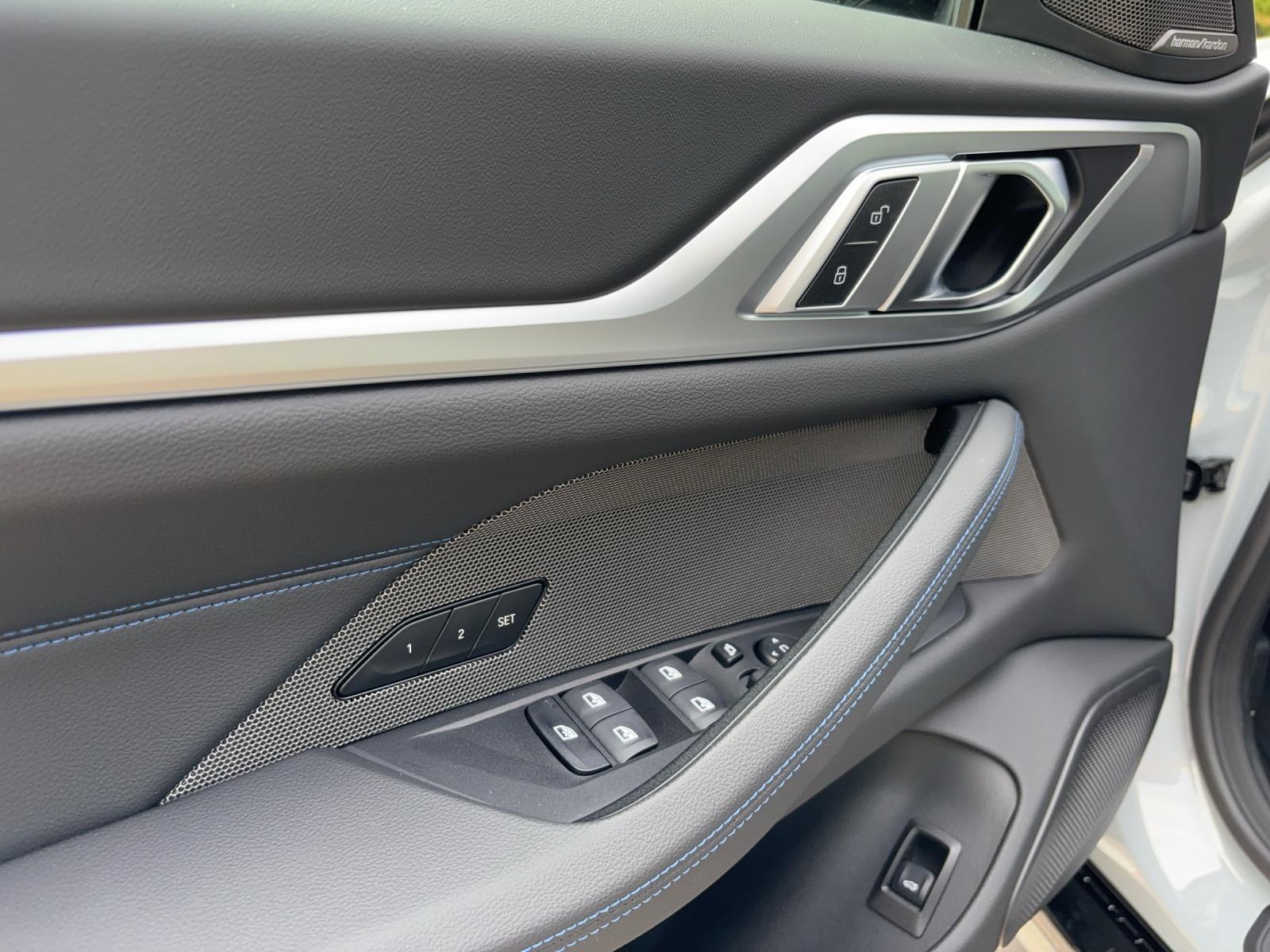 BMW i4 xDrive 40 M Sport Pro-image-16