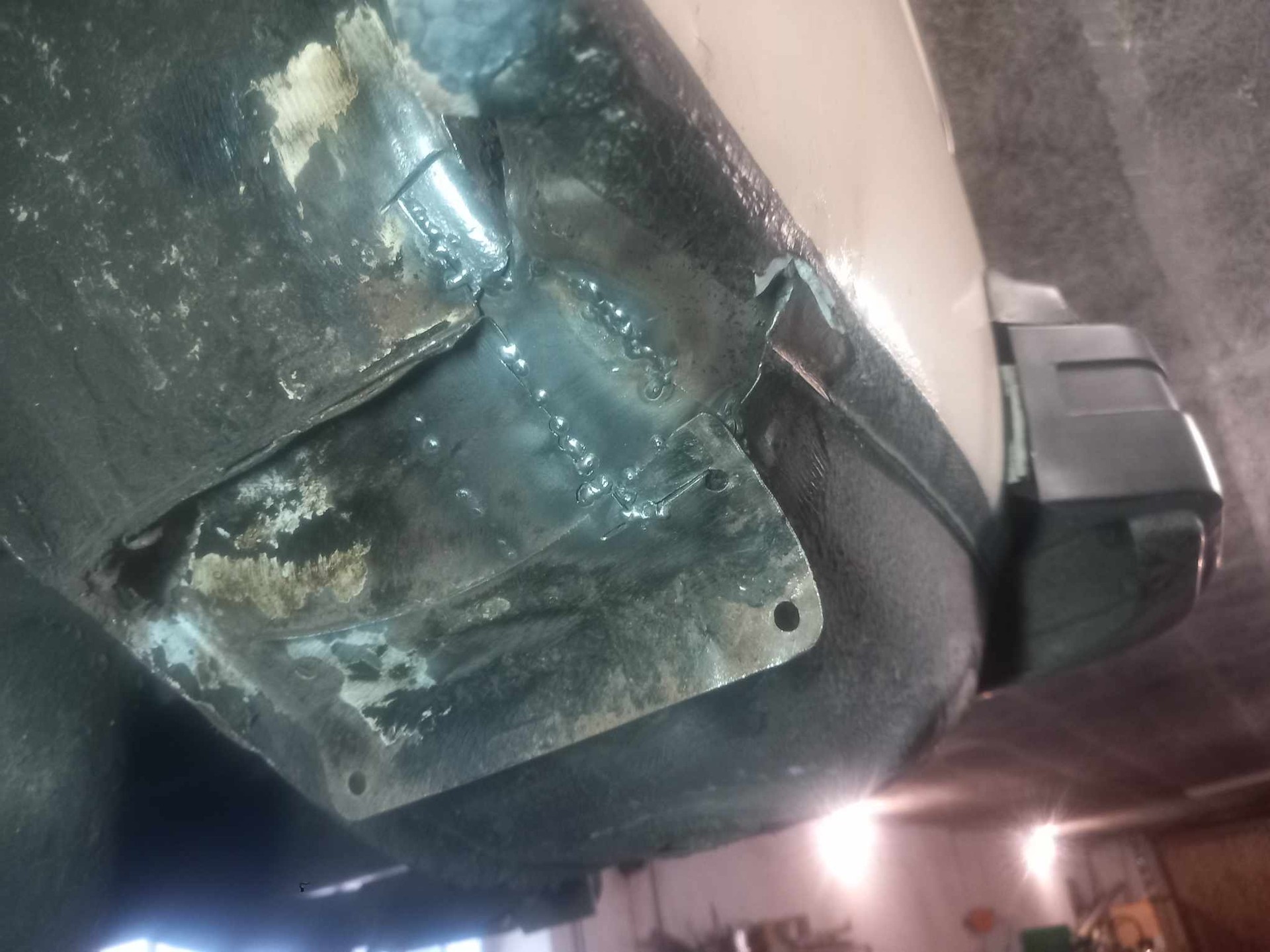 VOLVO 242L-image-12