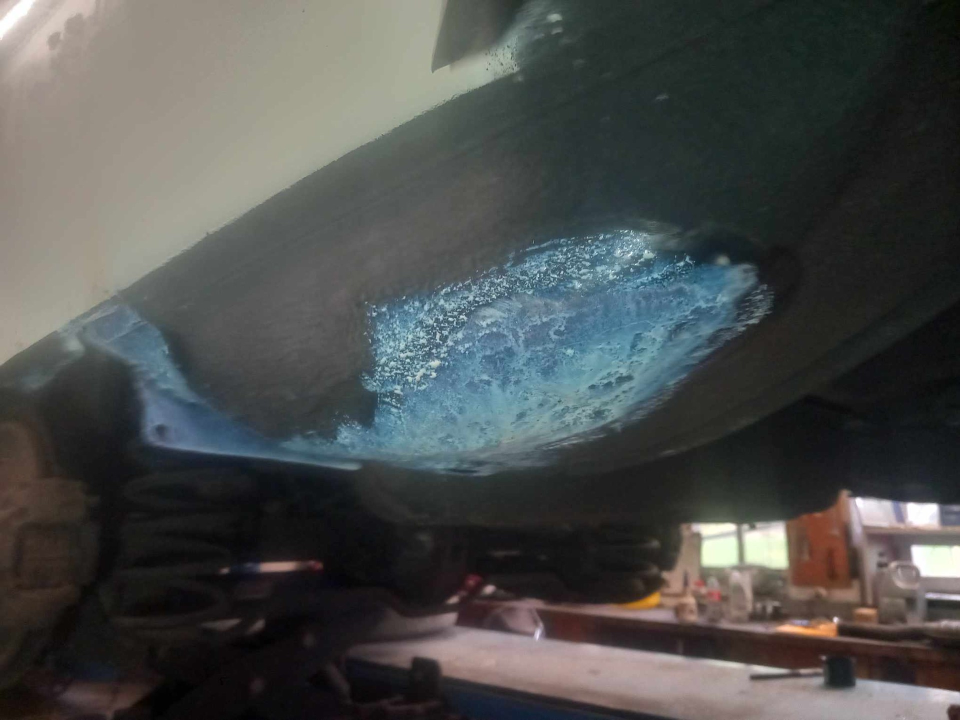 VOLVO 242L-image-18
