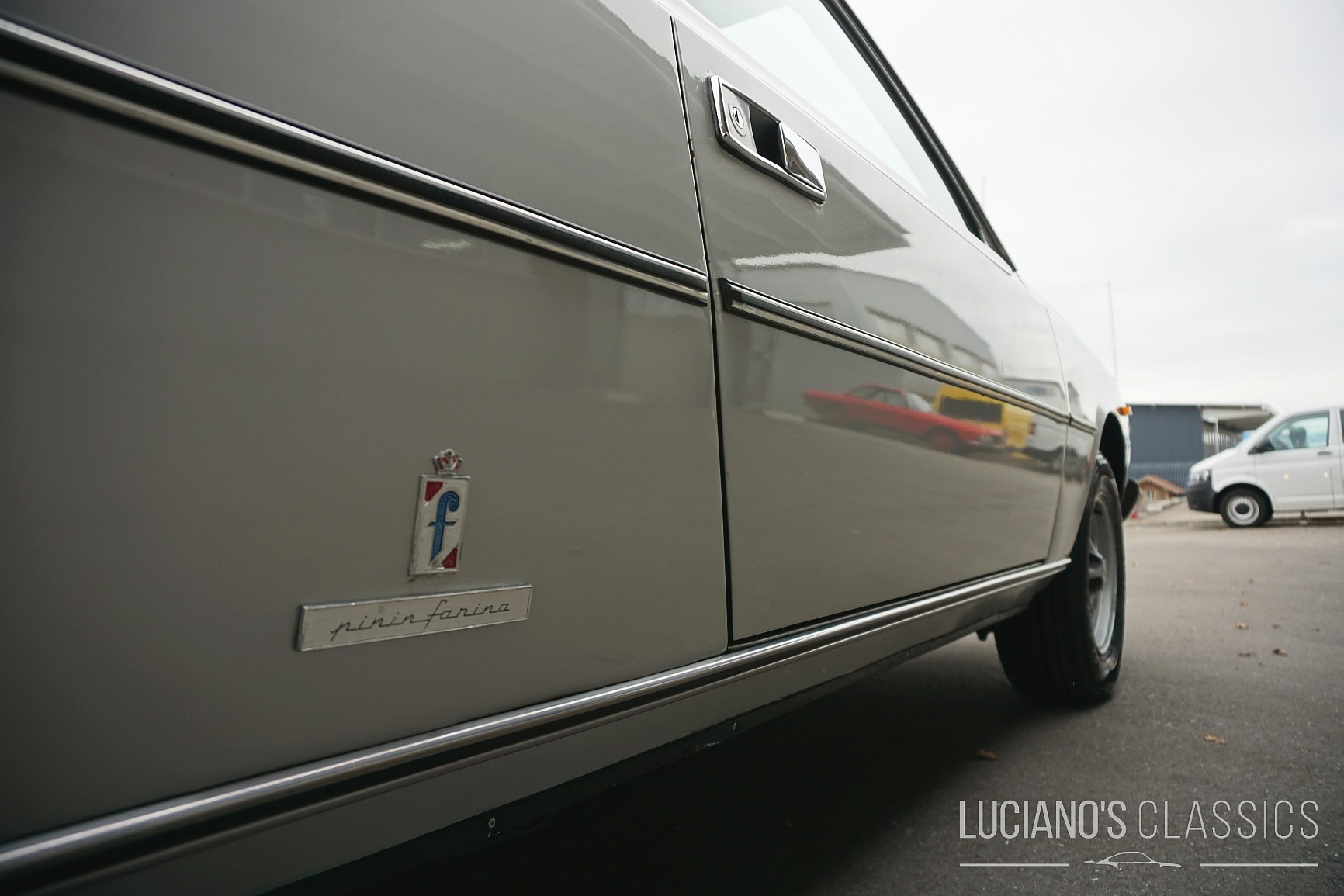 FIAT 130 Coupé-image-17