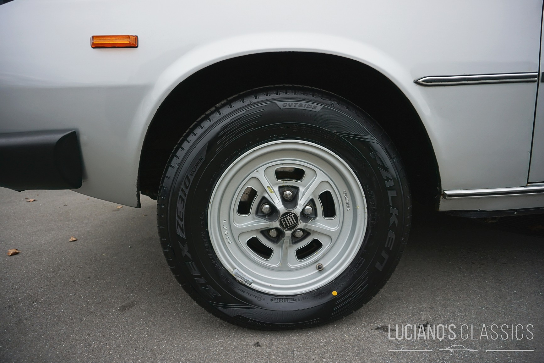 FIAT 130 Coupé-image-11