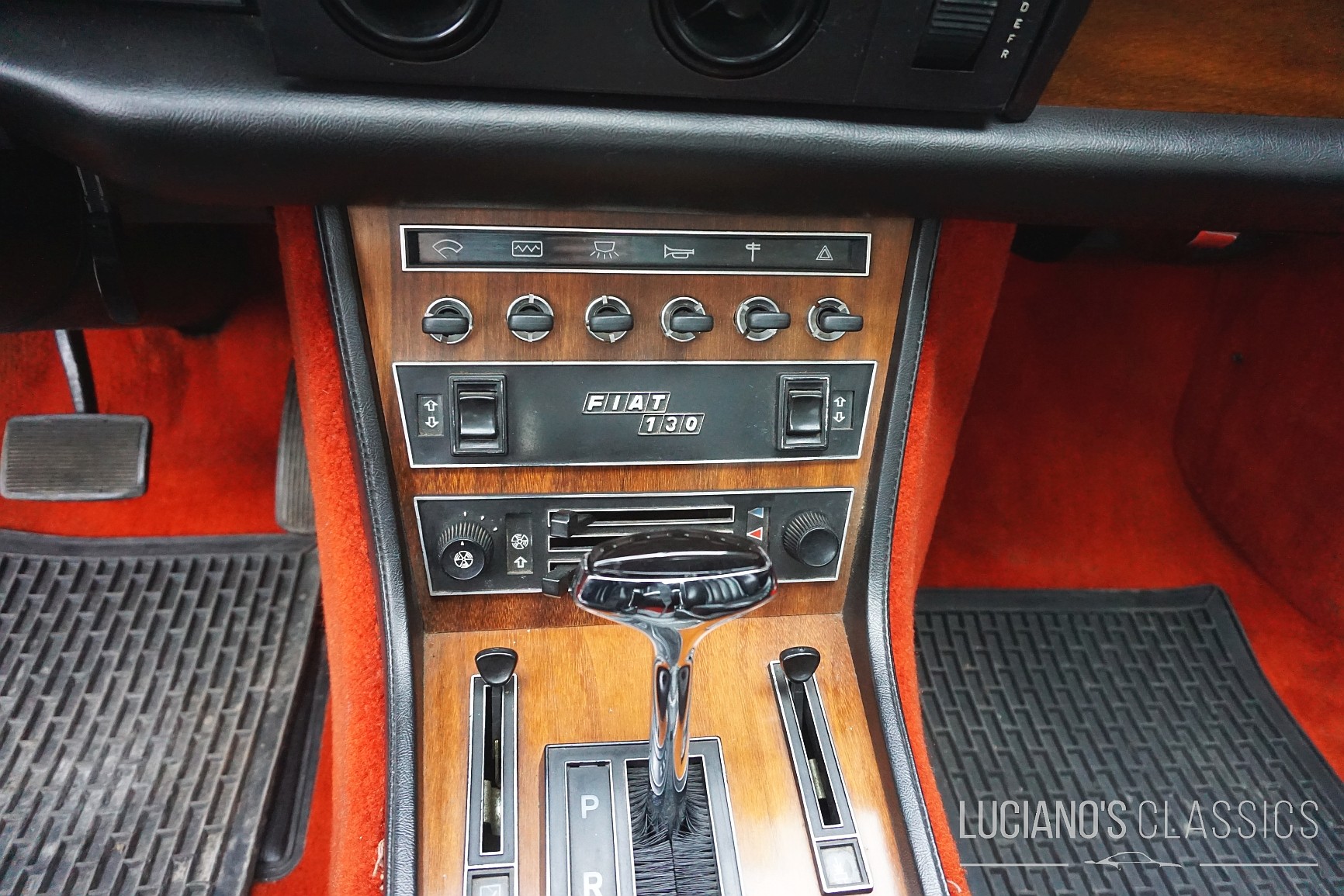 FIAT 130 Coupé-image-23