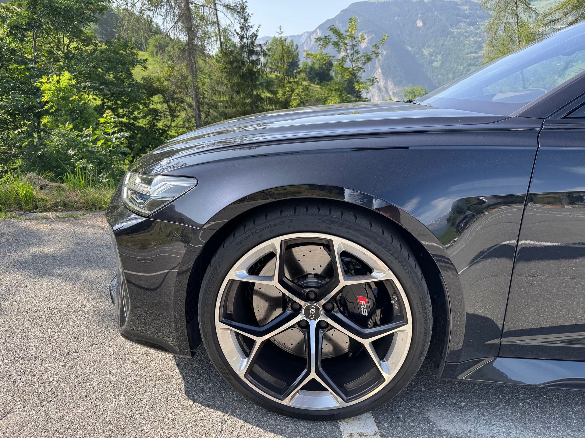 AUDI RS6 Performance-image-2