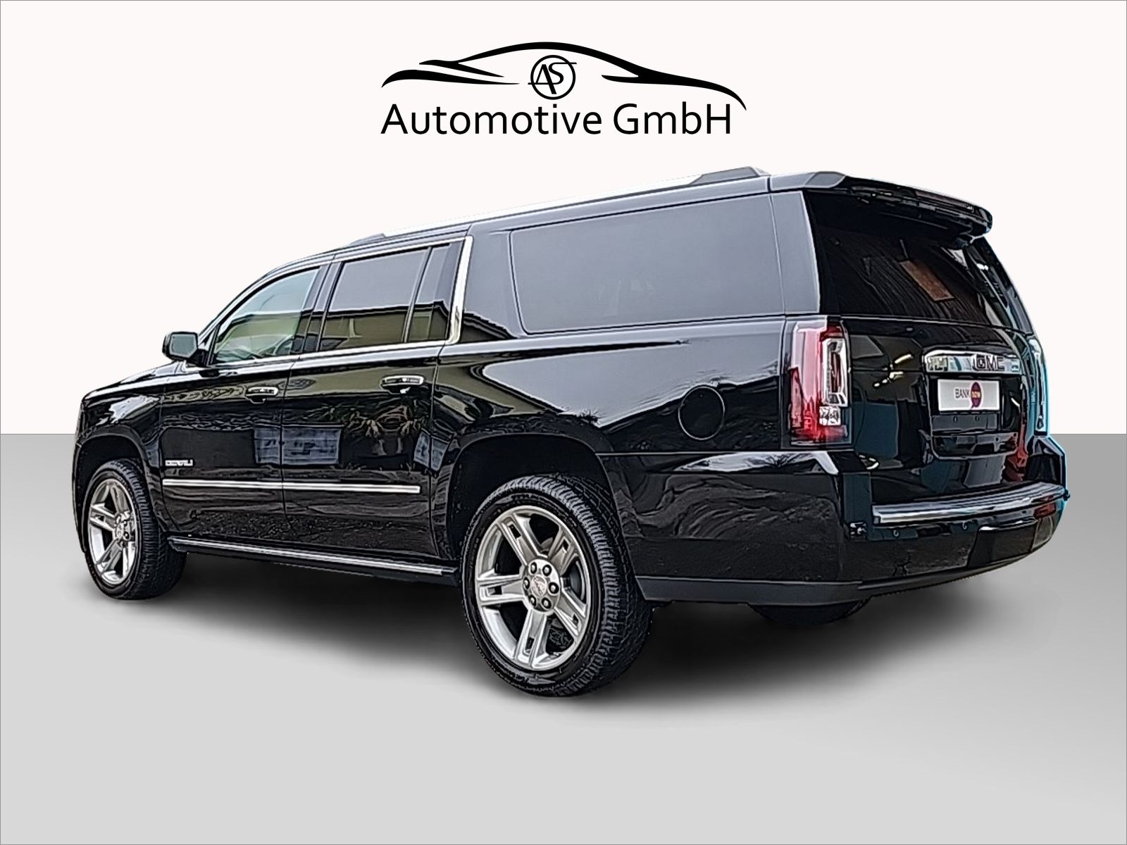 GMC Yukon XL-image-2