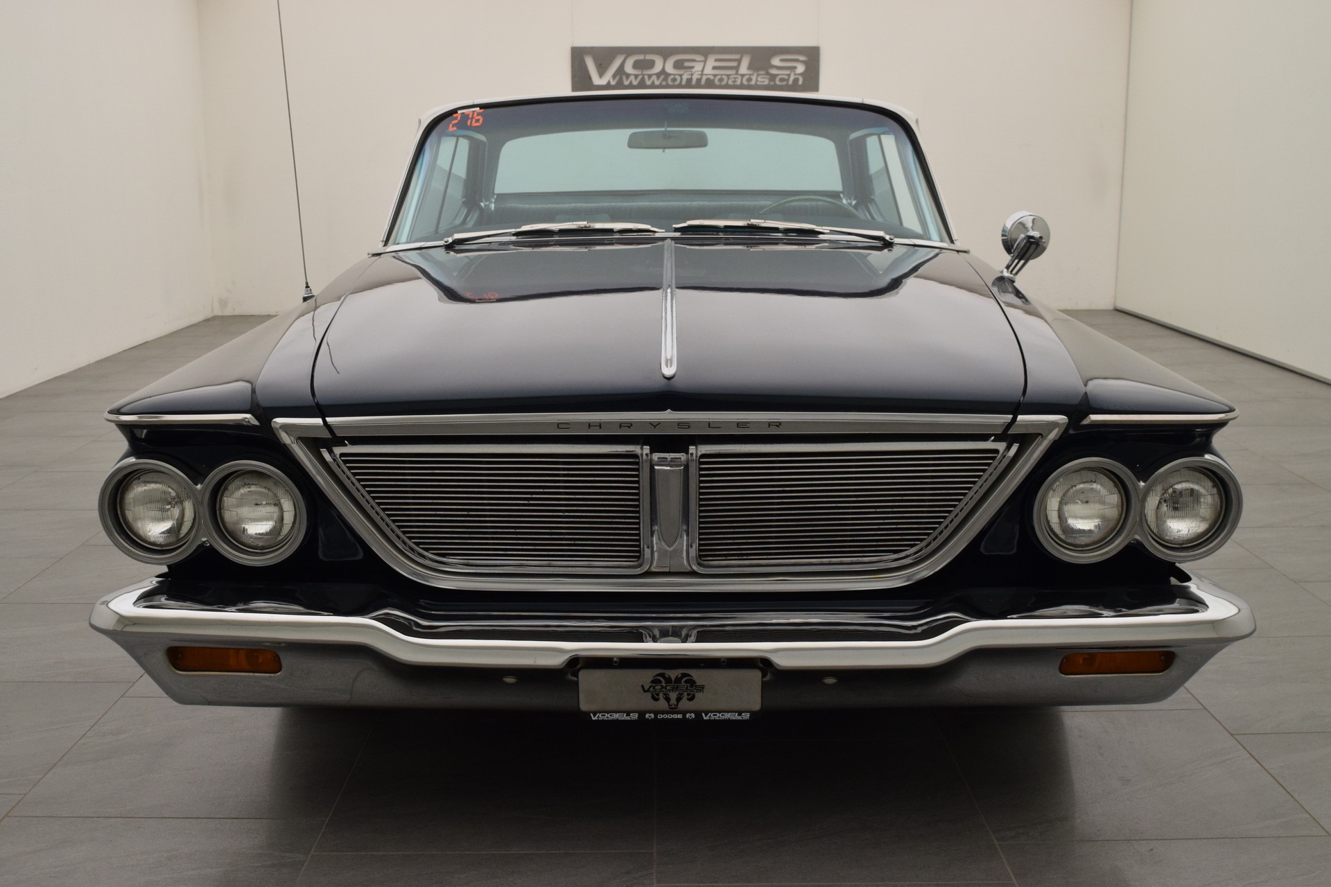 CHRYSLER NewYorker-showroom-element-1