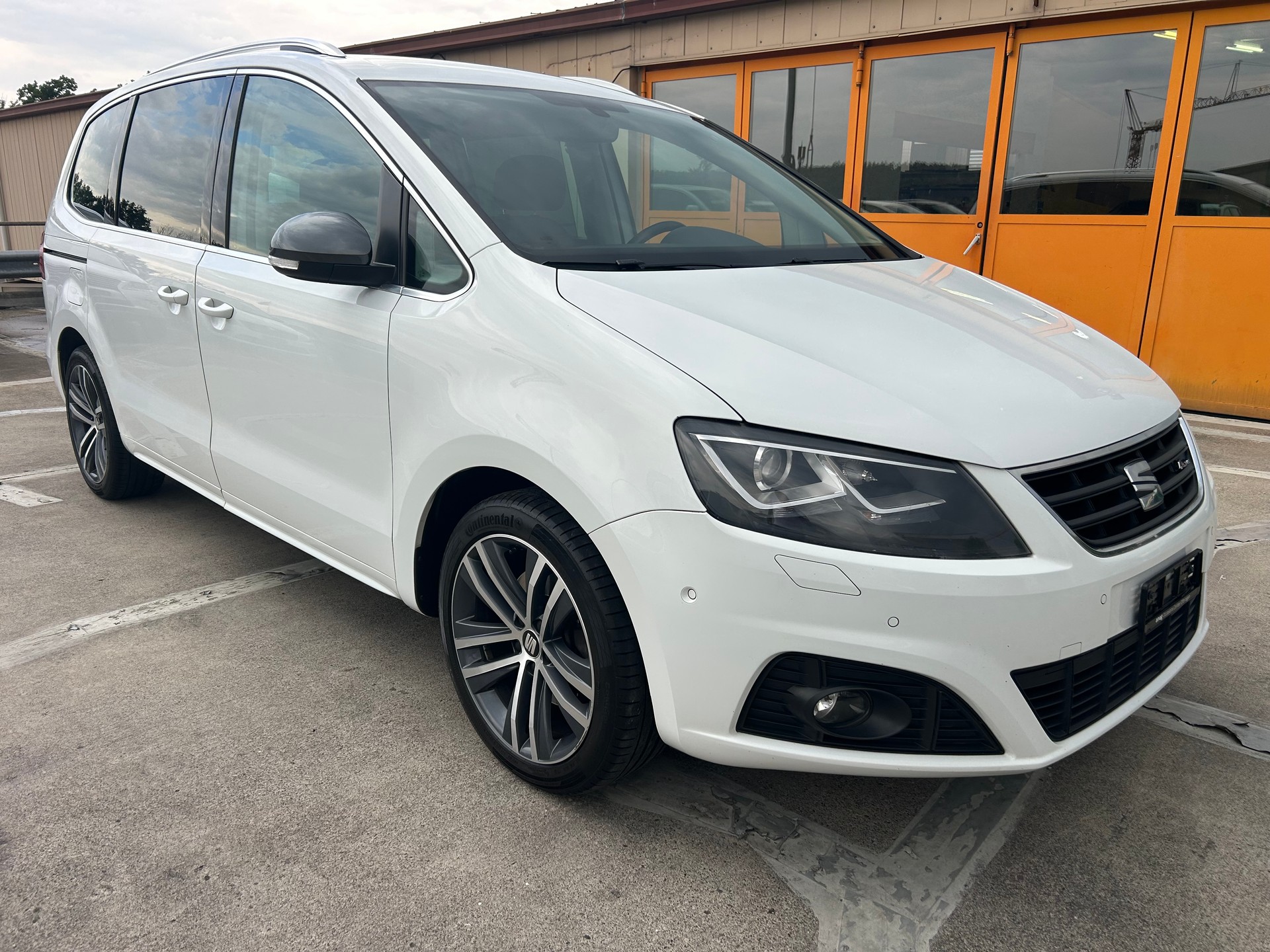 SEAT Alhambra 2.0 TDI FR Line 4Drive-image-5