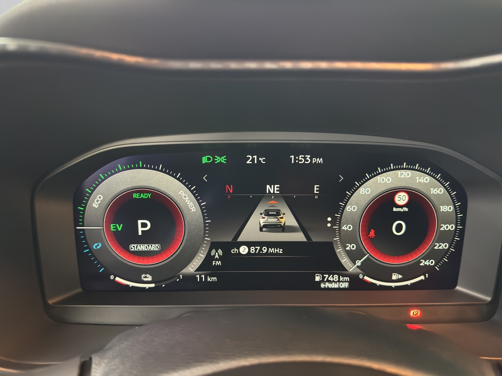 NISSAN Juke 1.6 FHEV Tekna-image-9