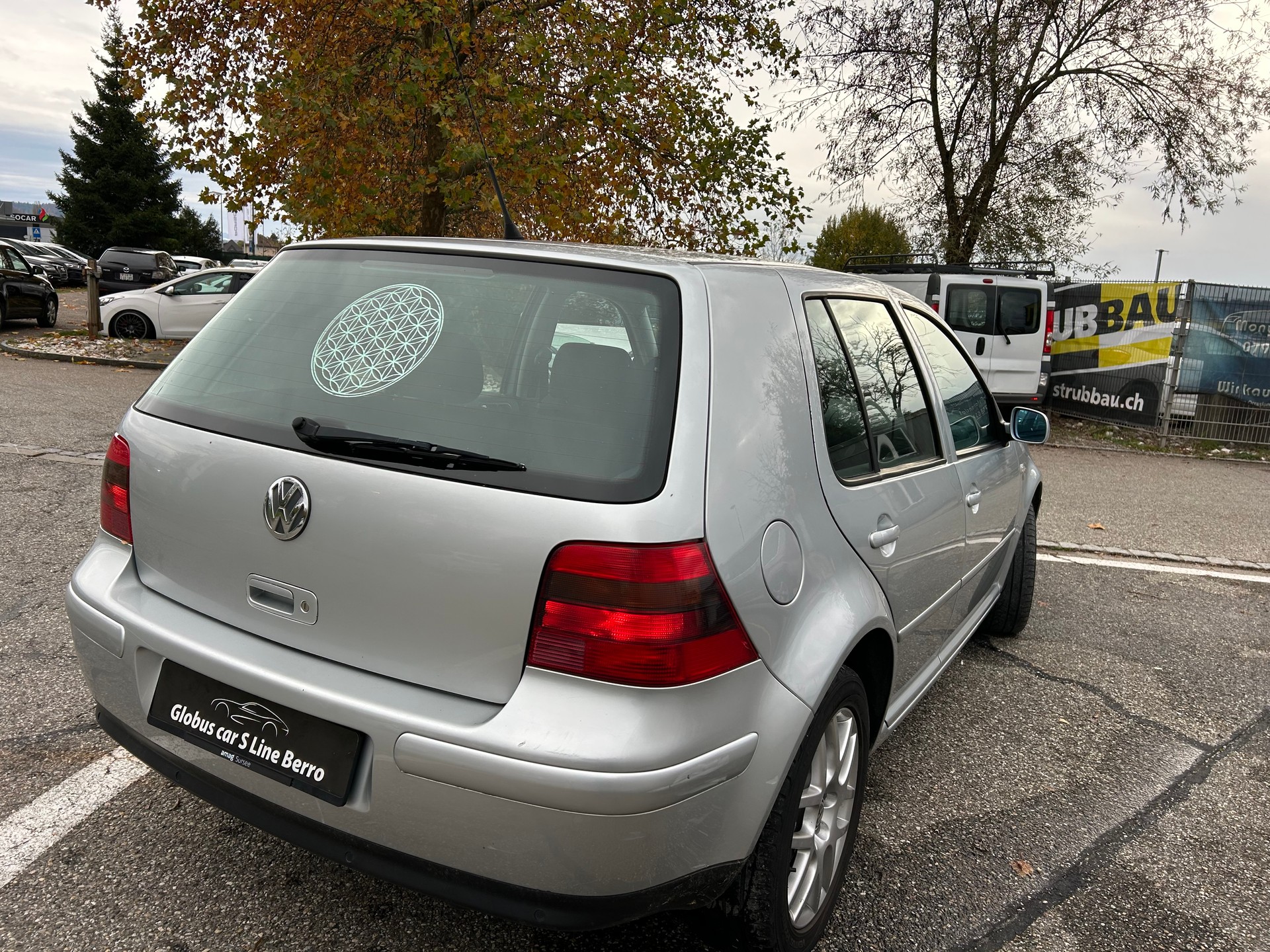 VW Golf 2.3 Highline-image-5
