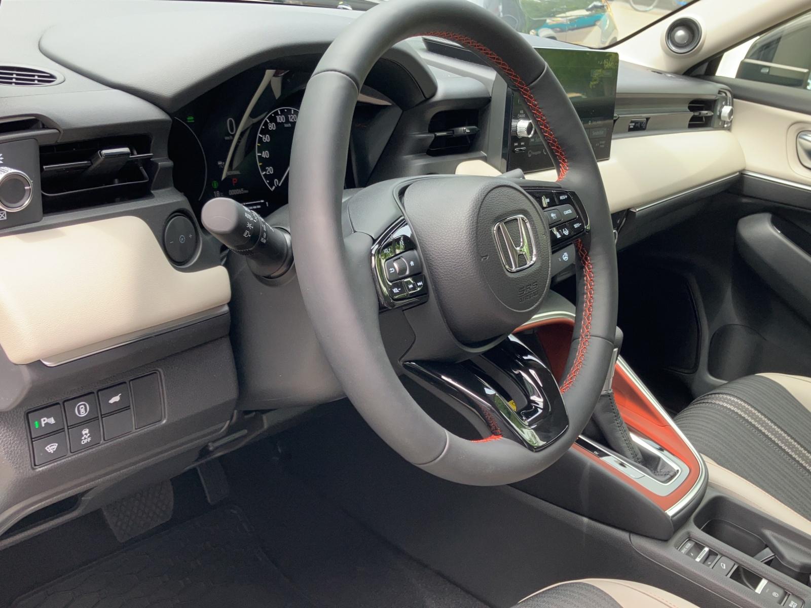 HONDA HR-V 1.5 i-MMD Advance Style-image-9