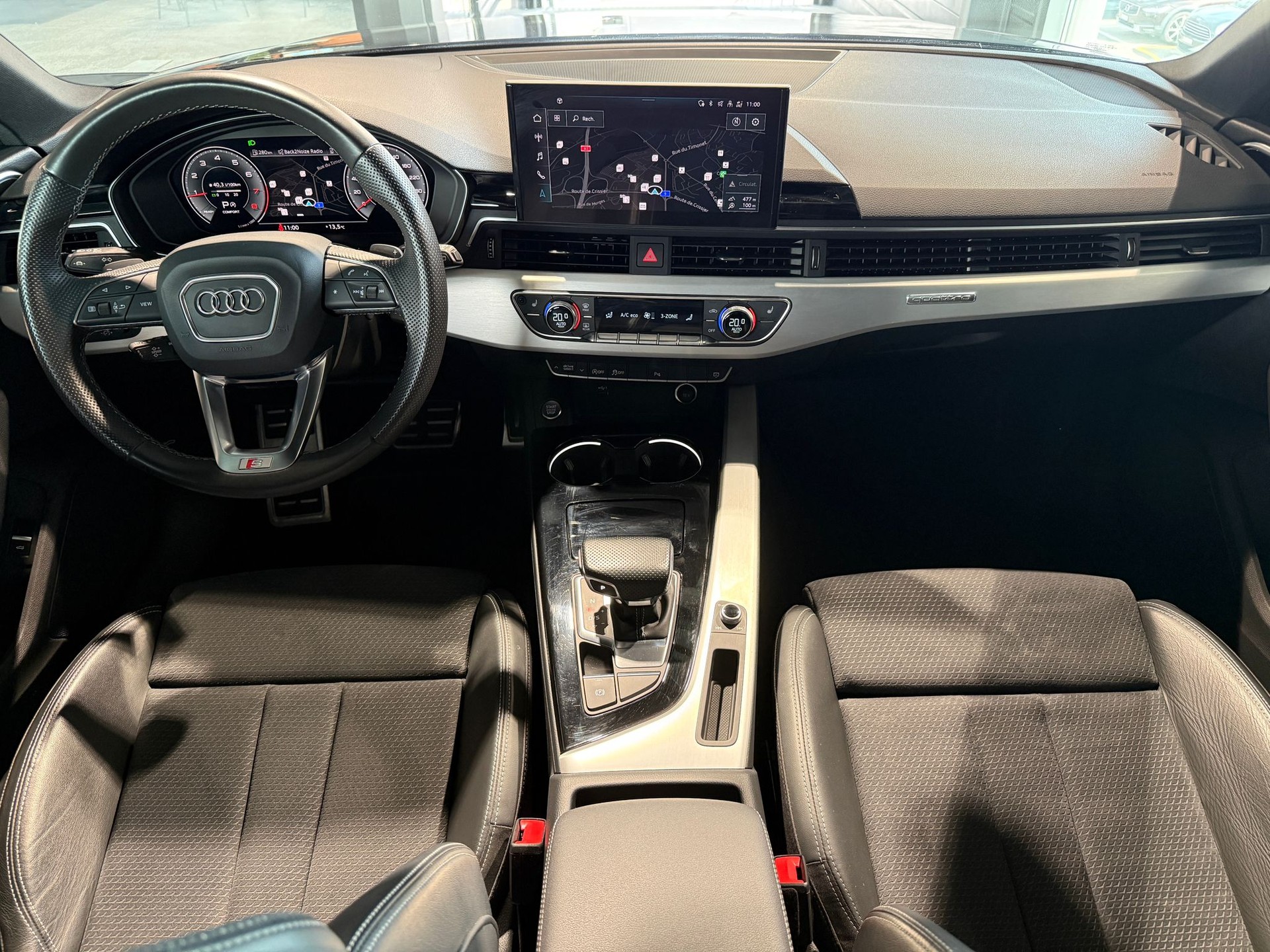 AUDI A4 Avant 45 TFSI S line S-tronic quattro-image-9