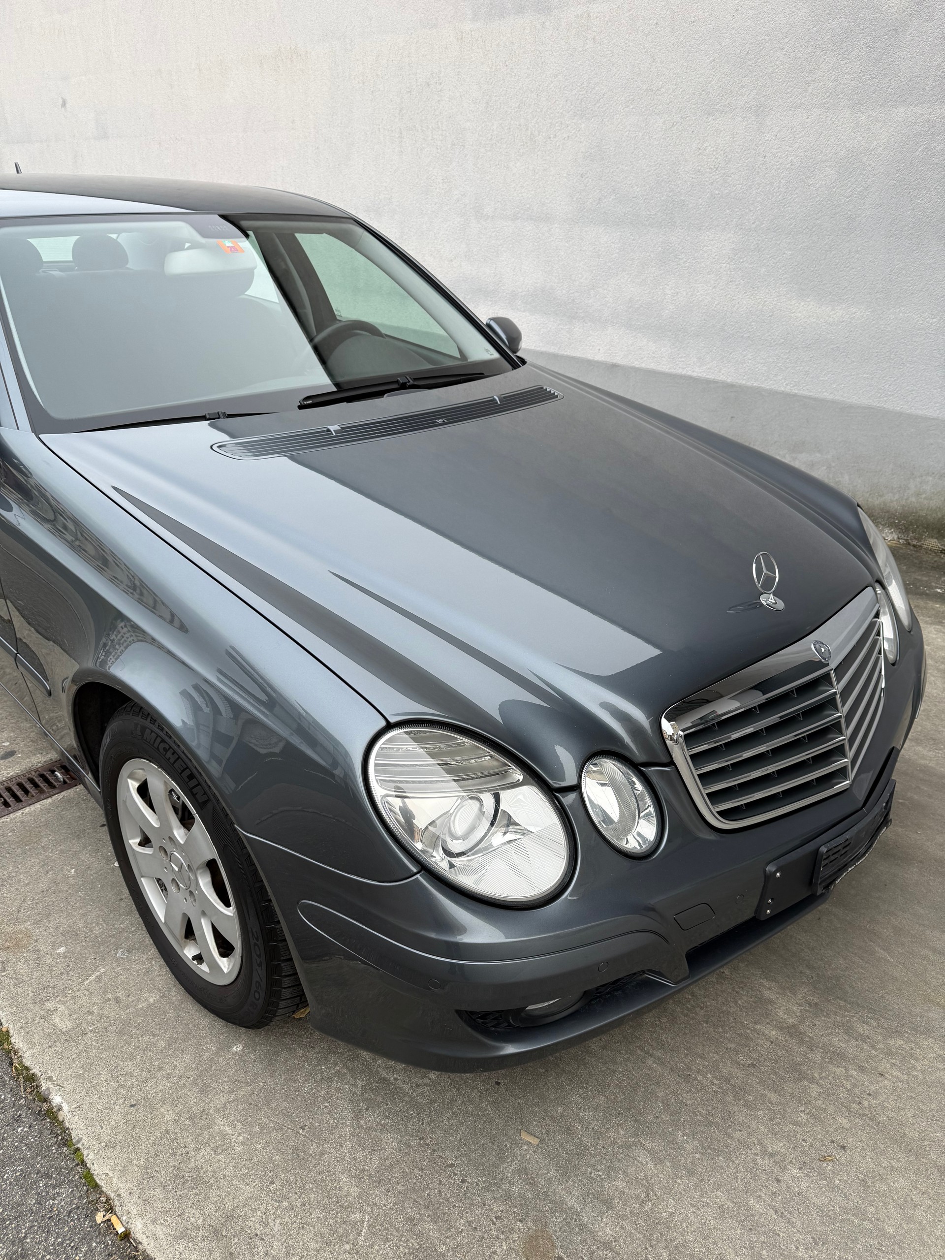 MERCEDES-BENZ E 200 Kompressor Avantgarde-image-6