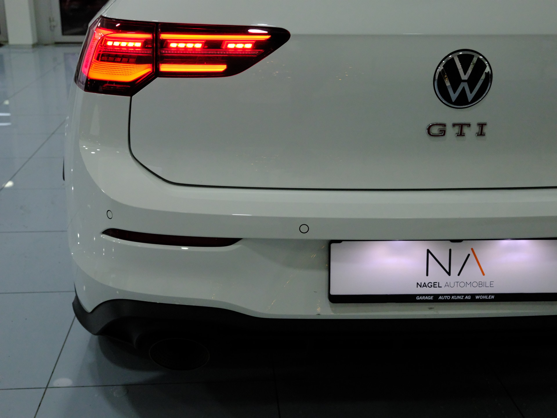 VW Golf 2.0 TSI GTI Clubsport DSG *Performance Paket*-image-9