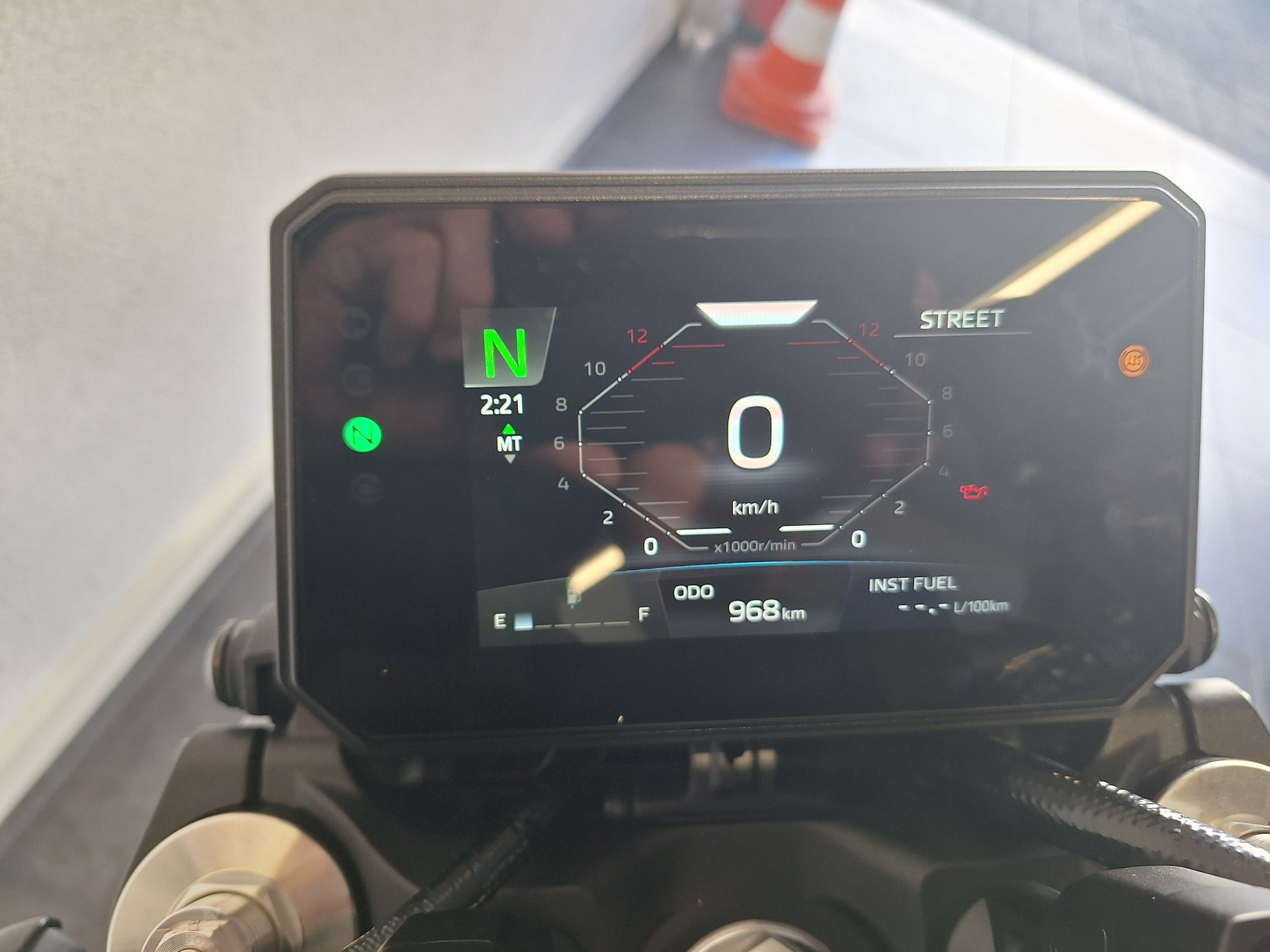 YAMAHA MT-09 Y-AMT-image-6
