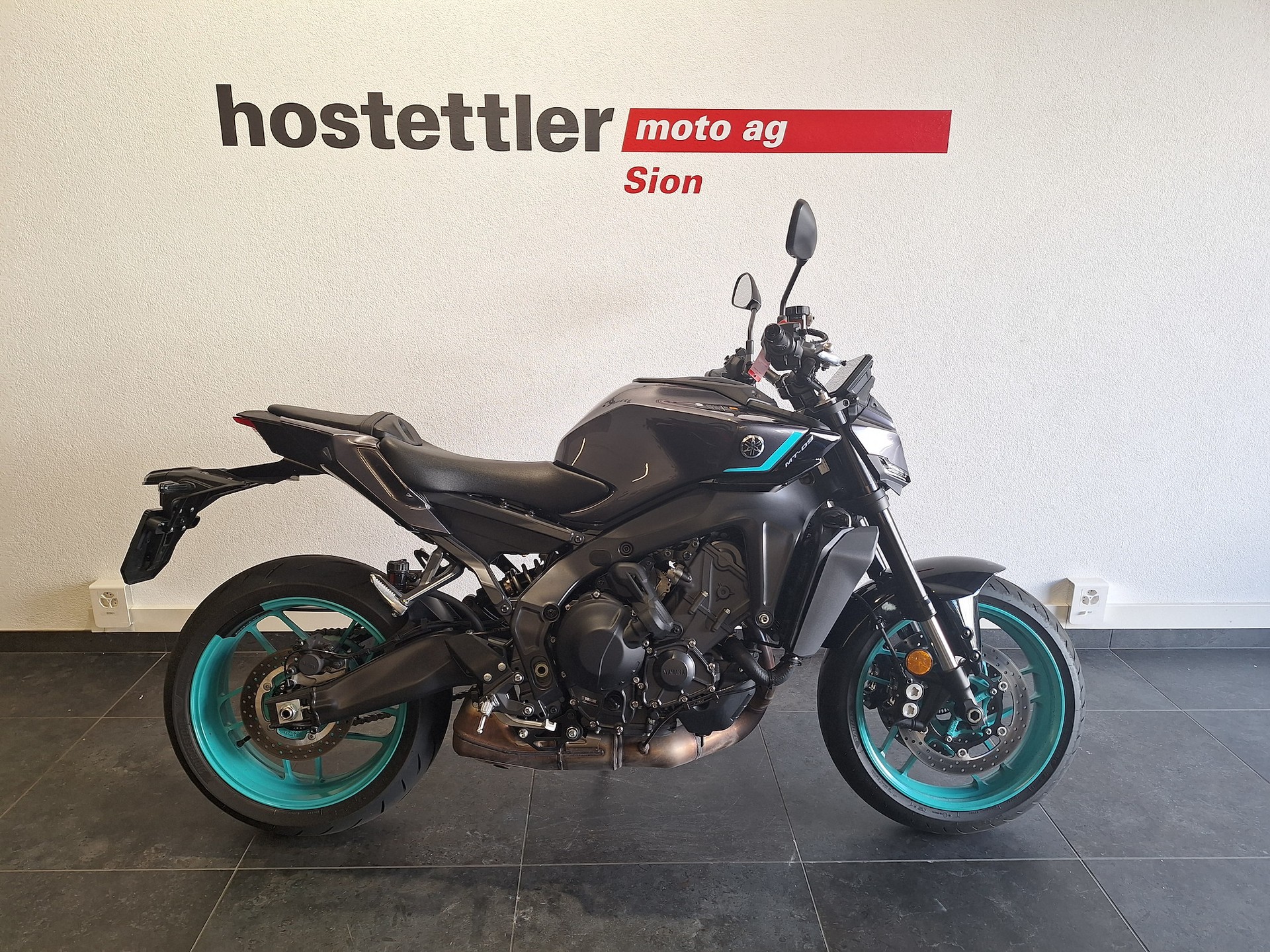 YAMAHA MT-09 Y-AMT-image-4