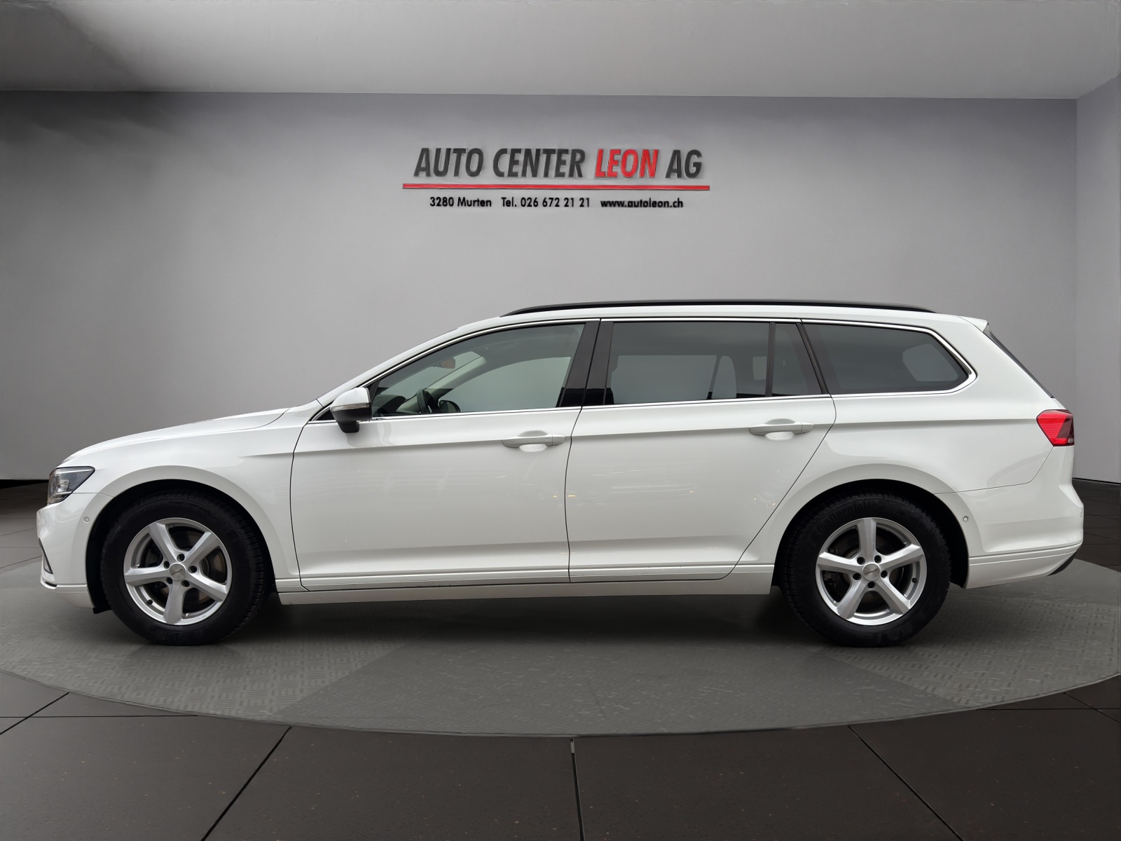 VW Passat 2.0 TDI BMT Business 4Motion DSG-image-2