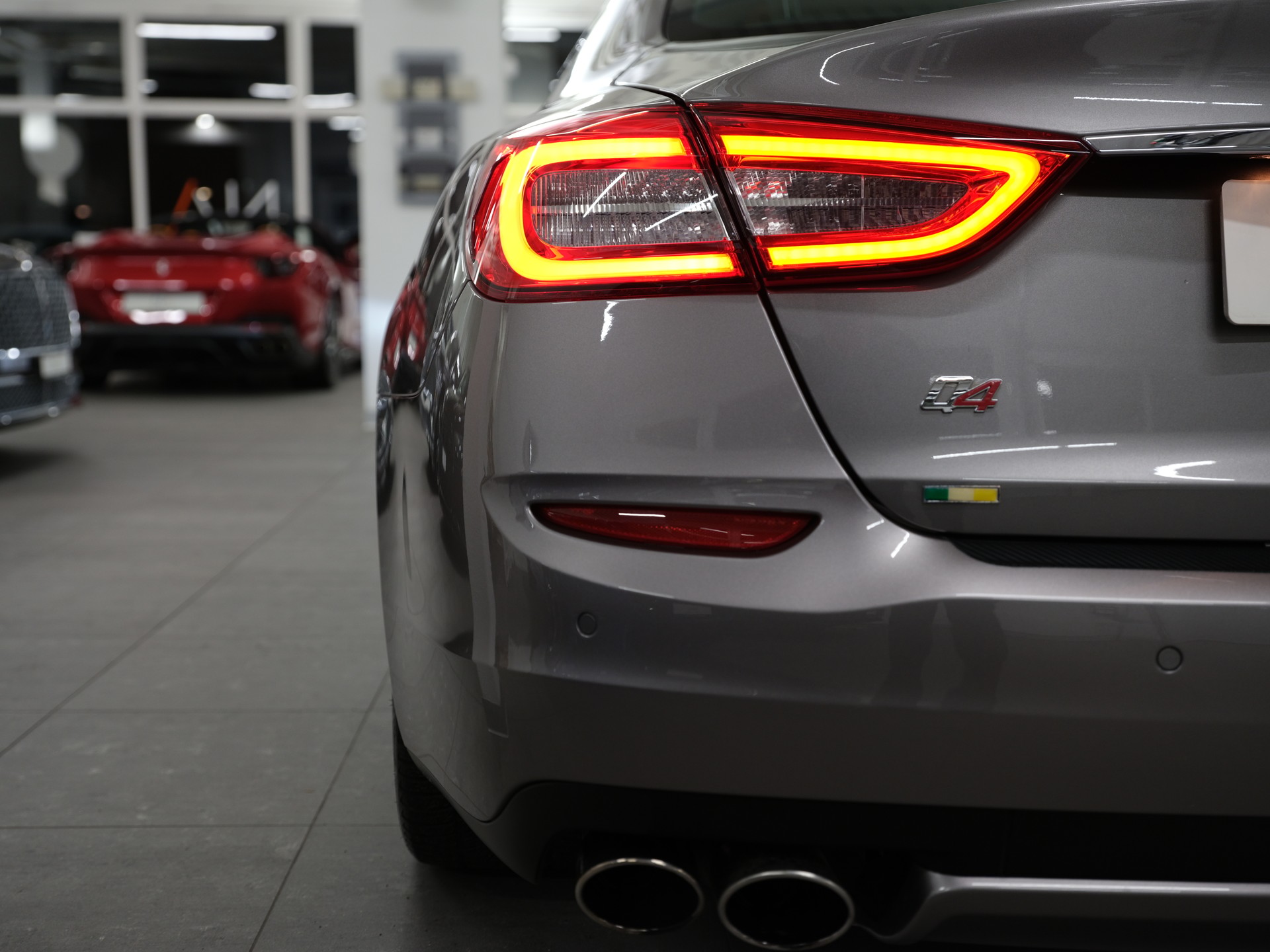 MASERATI Quattroporte 3.0 V6 S Q4 GranLusso Automatica-image-11