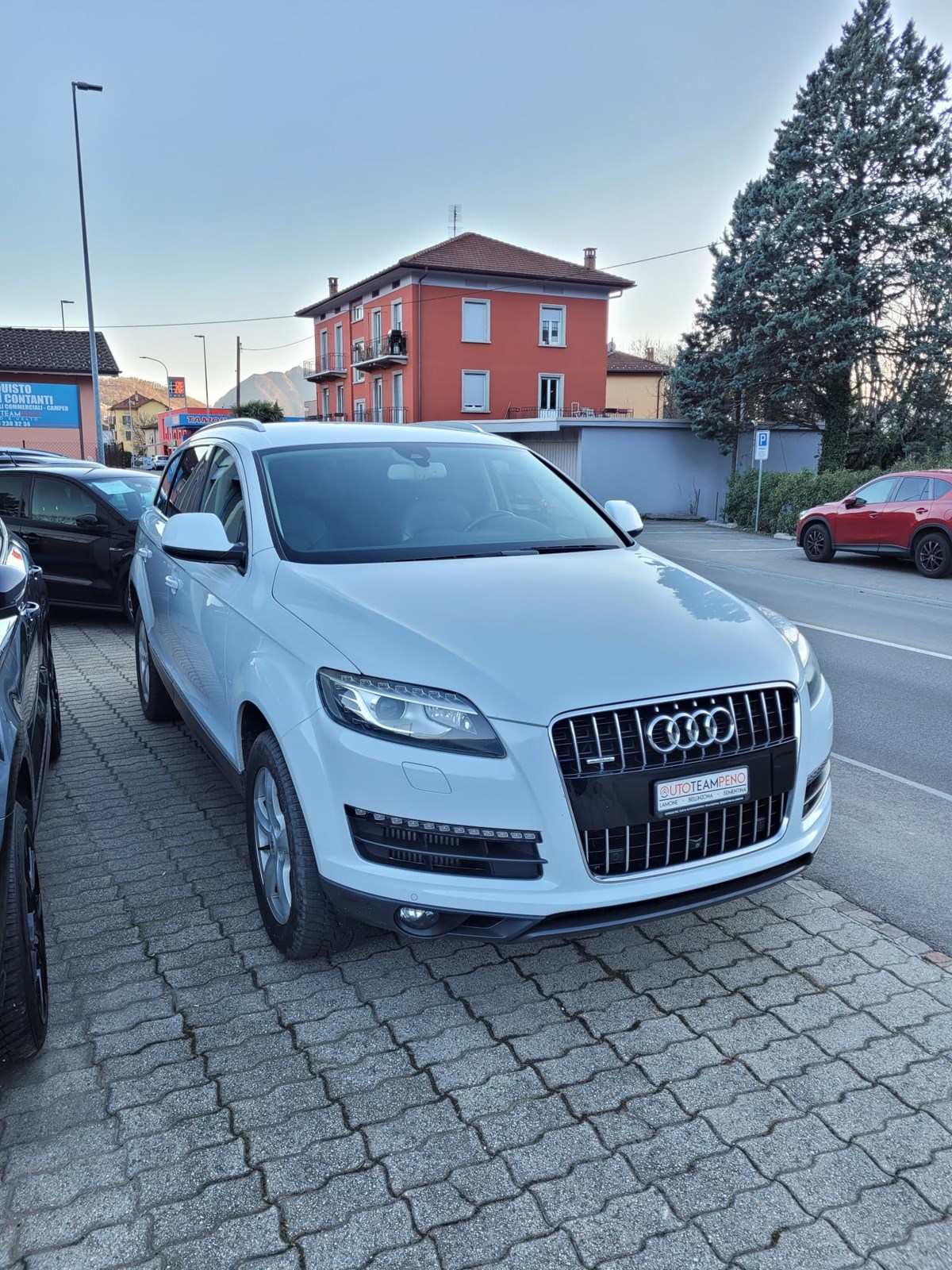 AUDI Q7 3.0 TDI quattro tiptronic-image-0