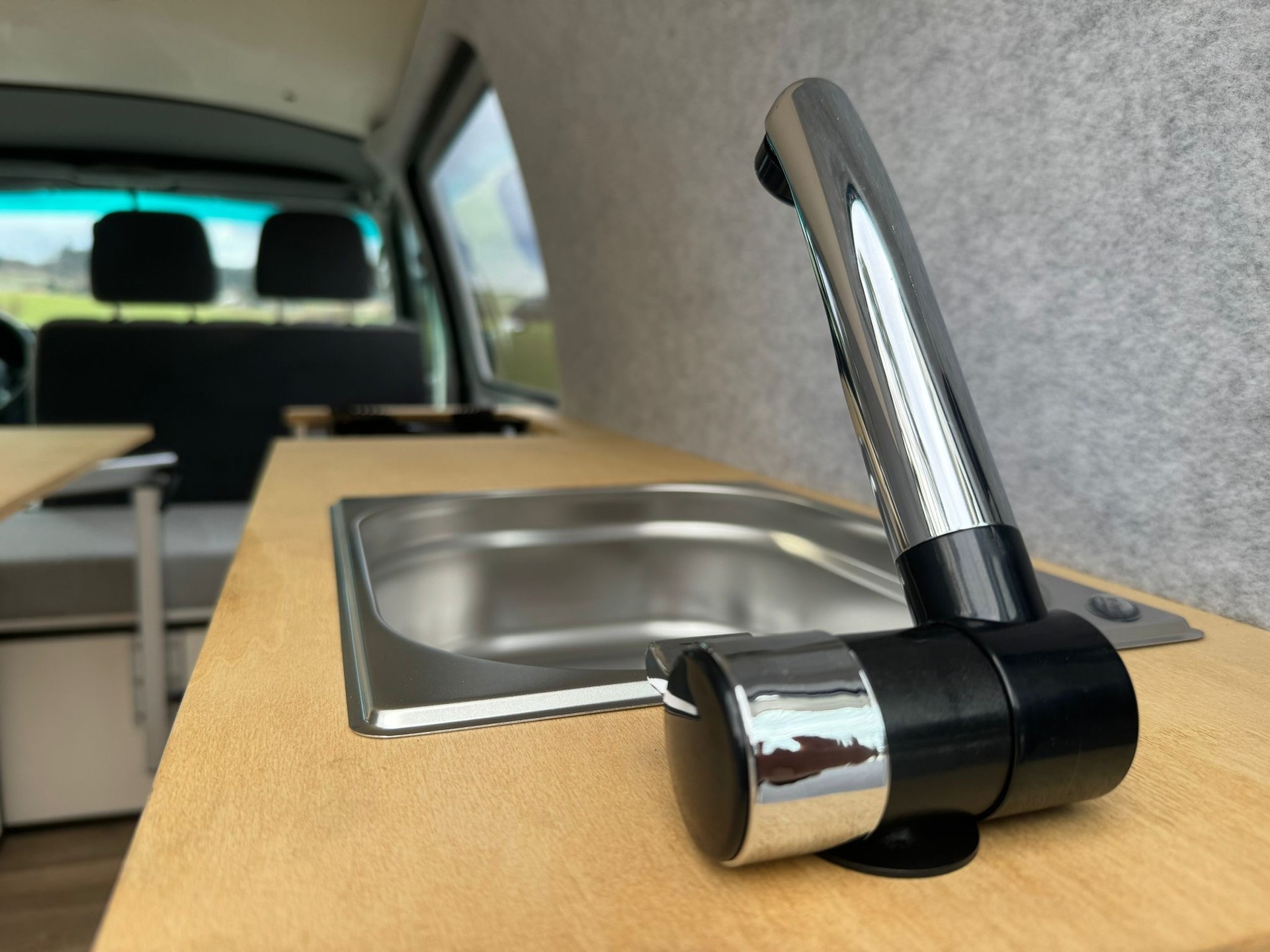 TOYOTA Hiace Saranda Beach-image-9