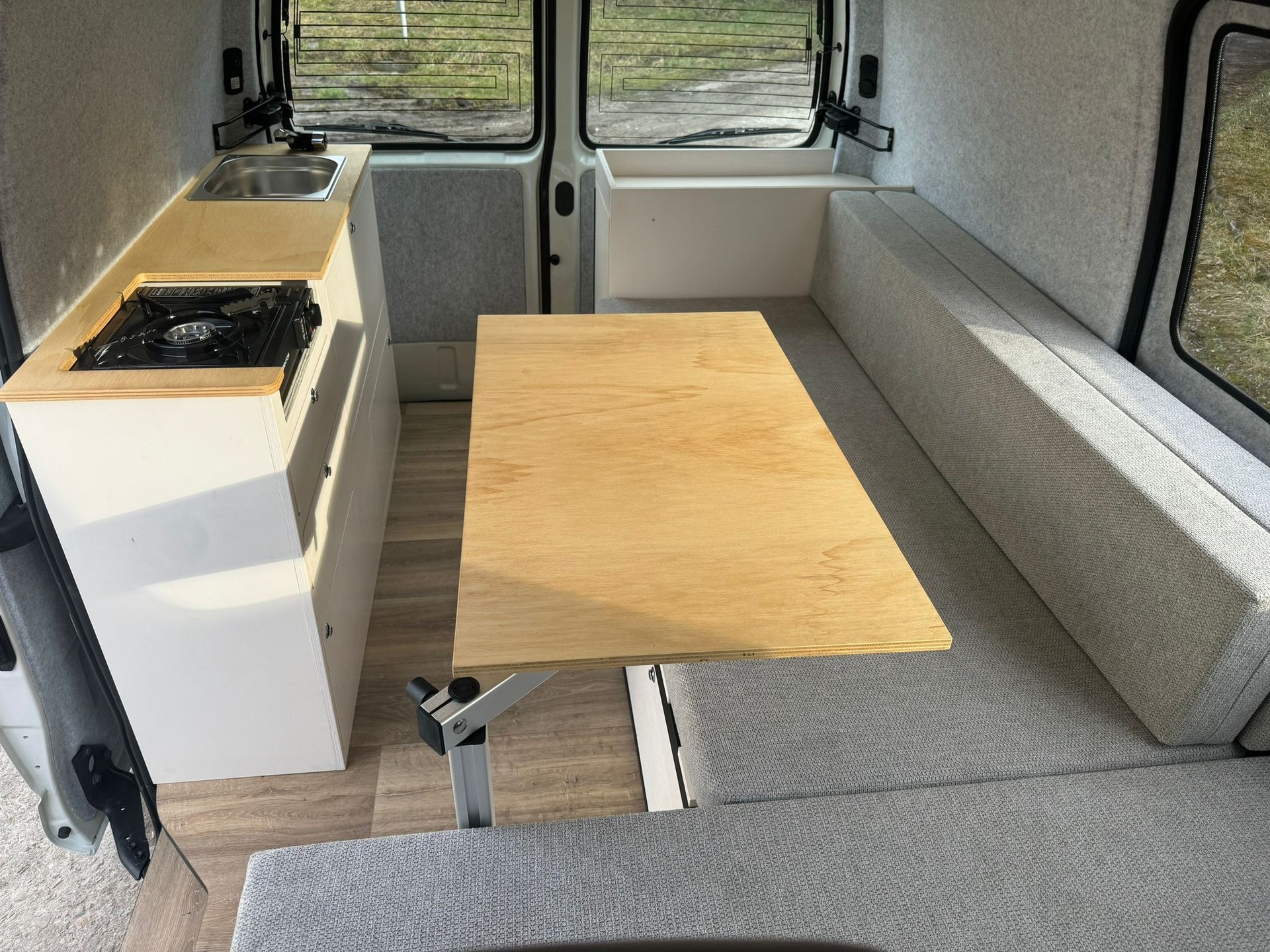 TOYOTA Hiace Saranda Beach-image-3
